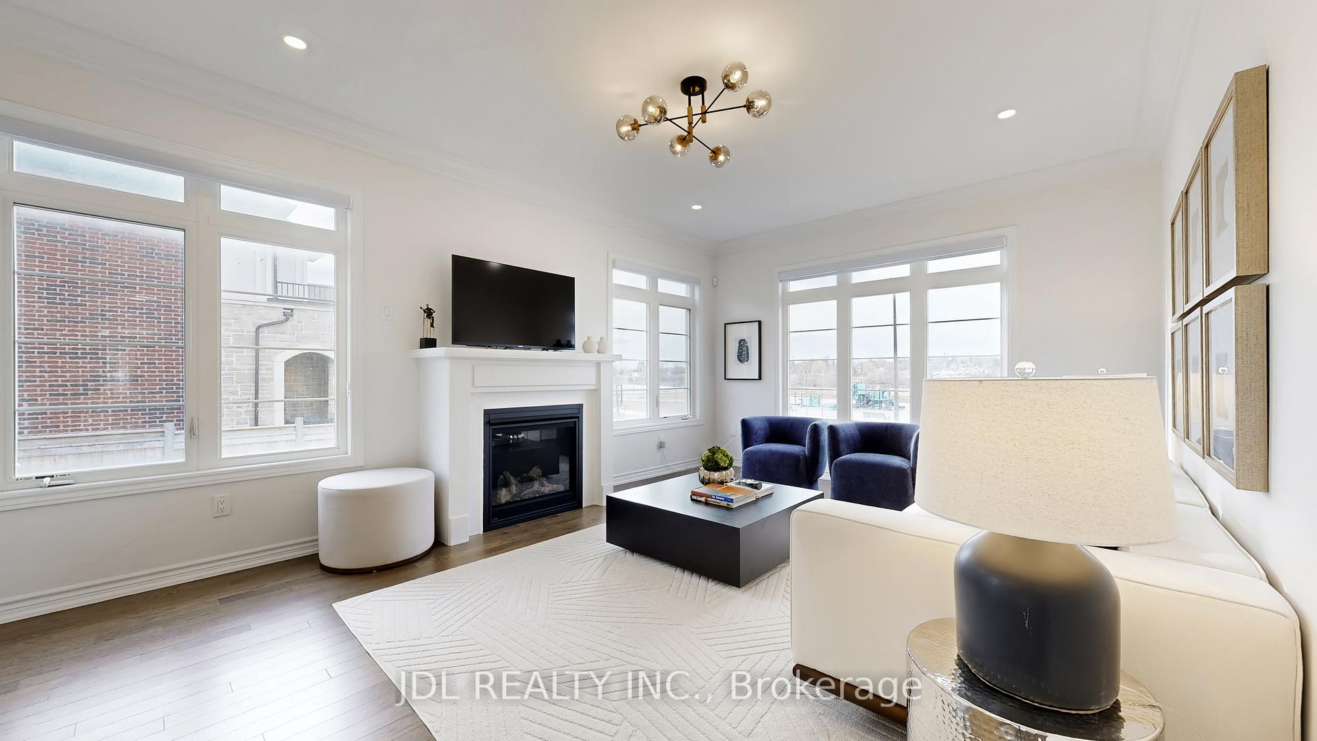 Photo 8 of 56 Connell Drive, Georgina, Keswick North — HOMEH