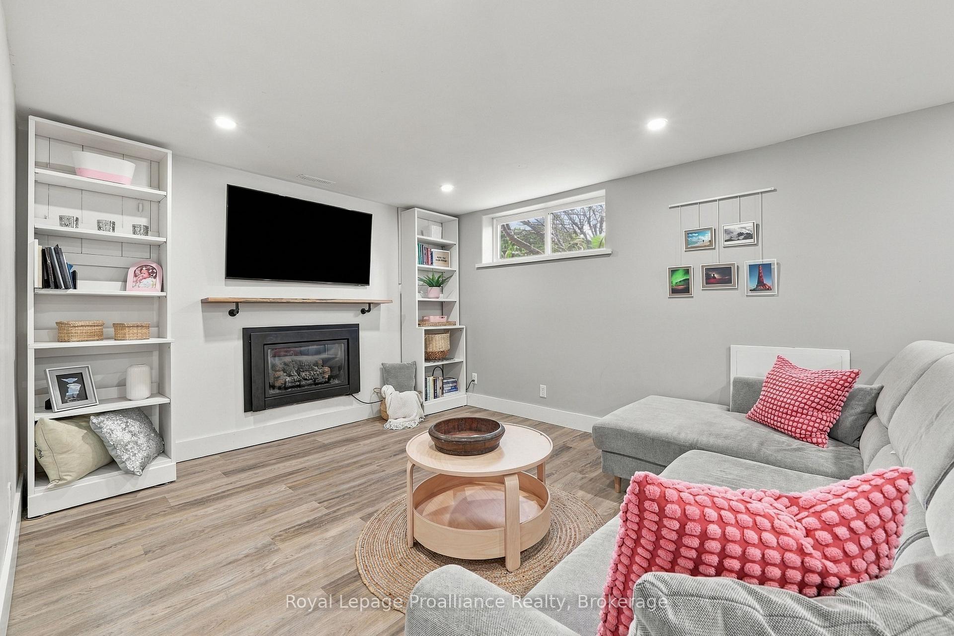 Photo 20 of 12 Orchard Crescent, Brighton — HOMEH