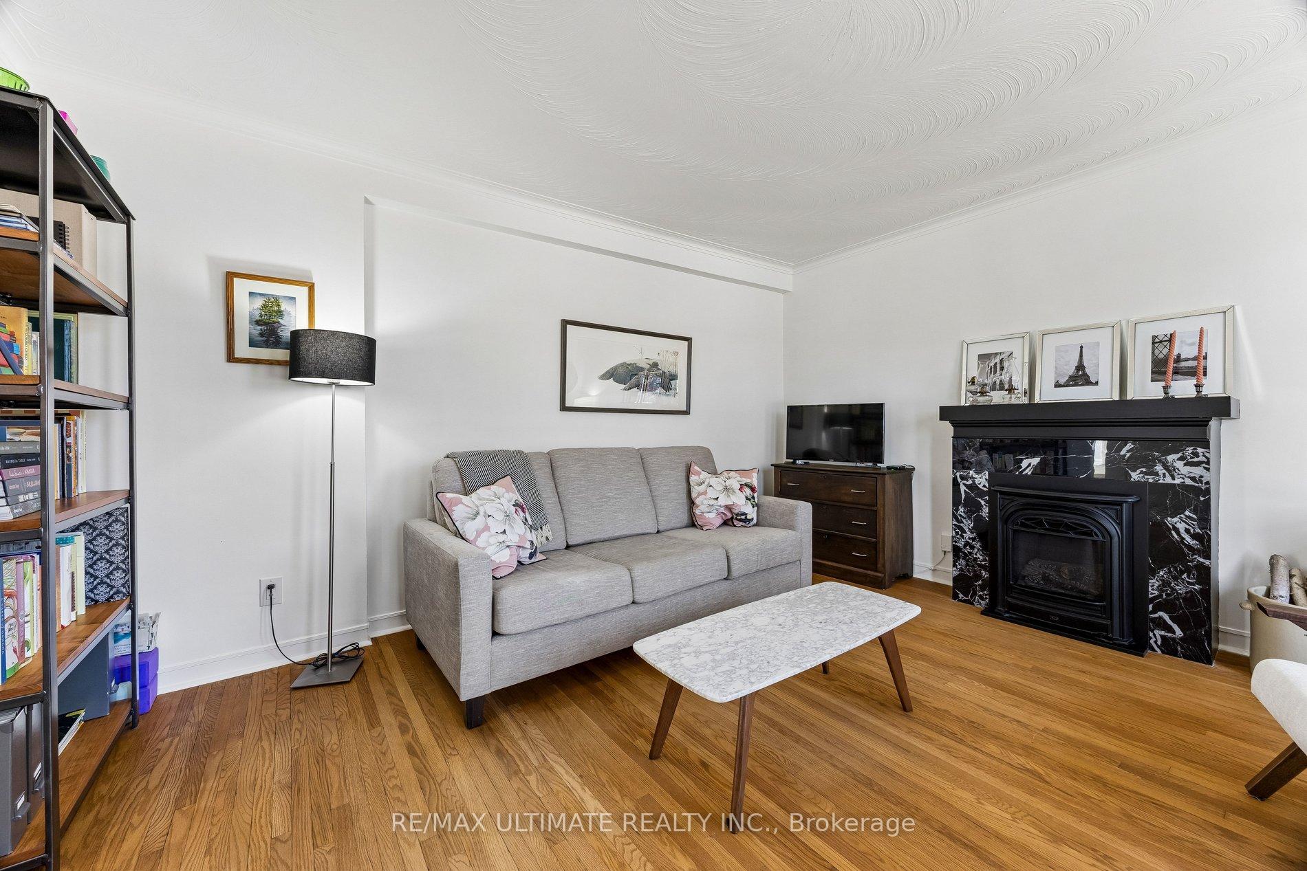 Photo 8 of 64 Hart Avenue, Scarborough, Kennedy Park — HOMEH