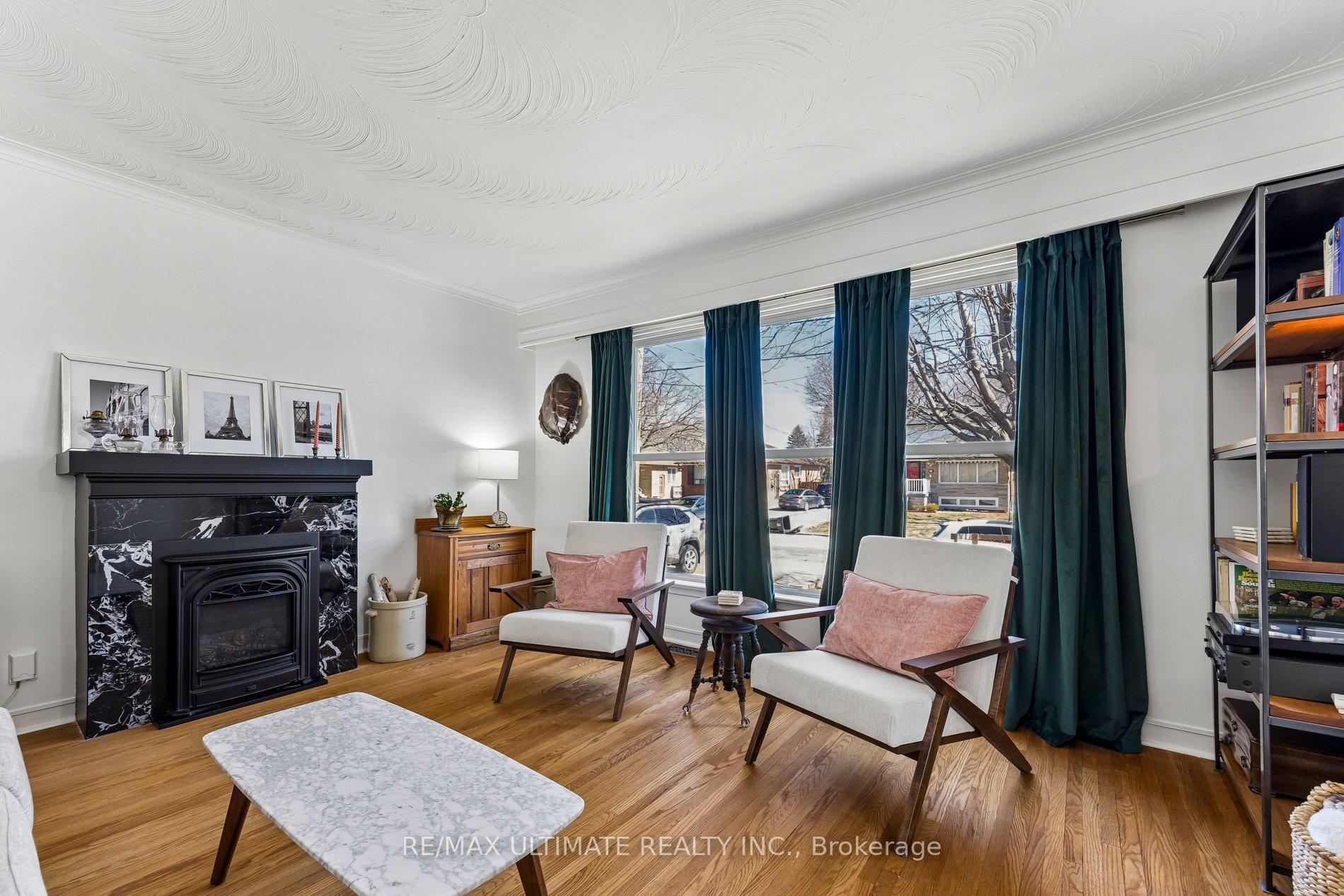 Photo 10 of 64 Hart Avenue, Scarborough, Kennedy Park — HOMEH