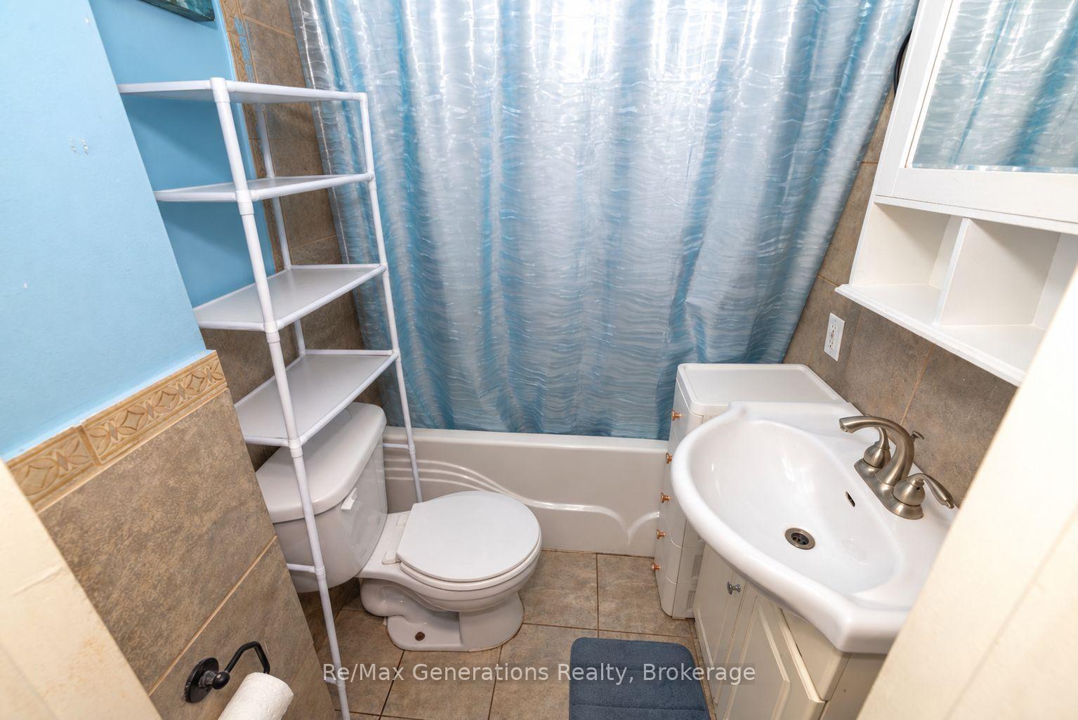 Photo 12 of 511 Empire Avenue E, Thunder Bay, Westfort — HOMEH