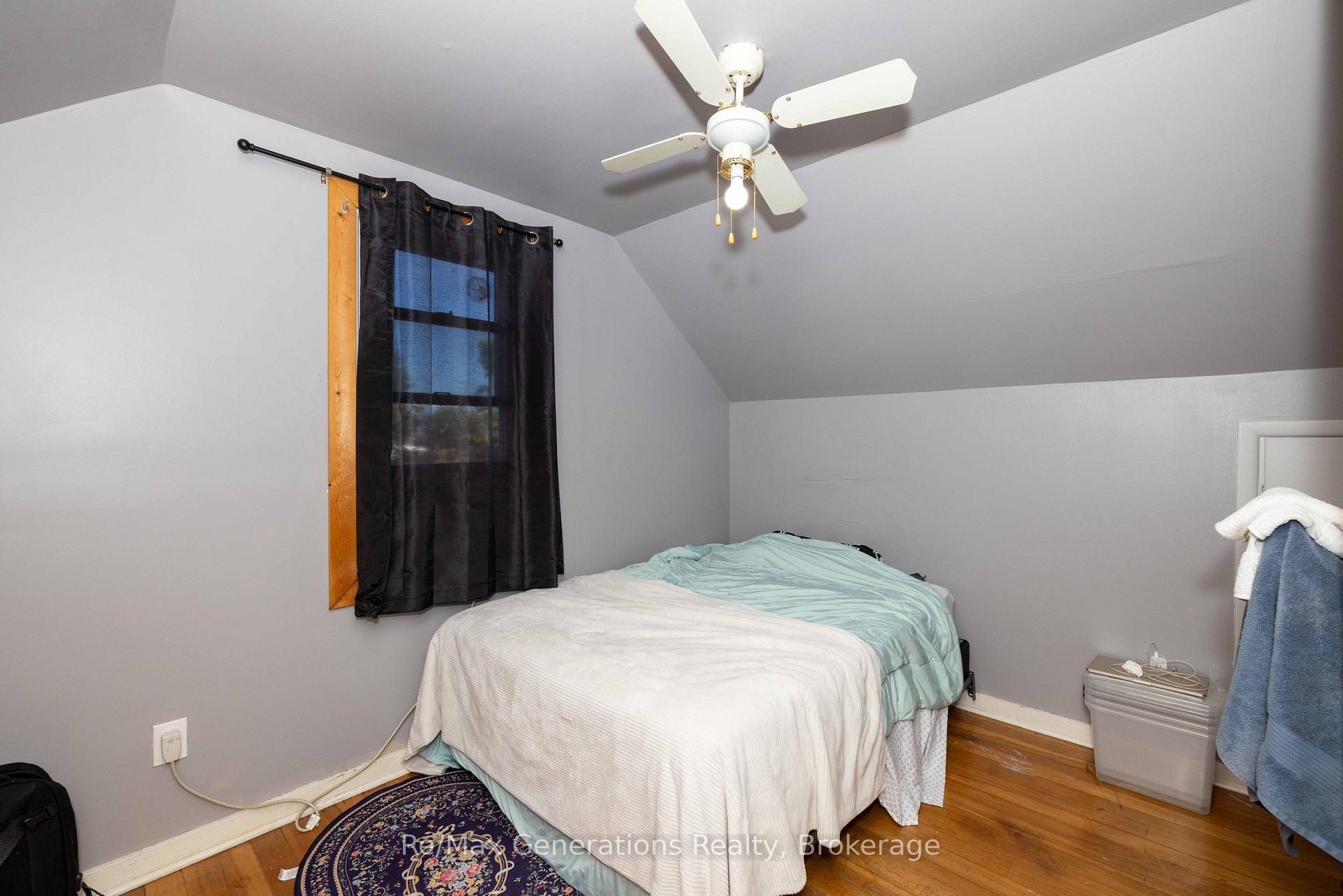 Photo 15 of 511 Empire Avenue E, Thunder Bay, Westfort — HOMEH