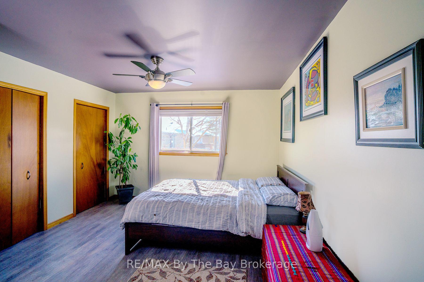 Photo 13 of 247 Simcoe Street, Clearview, Stayner — HOMEH
