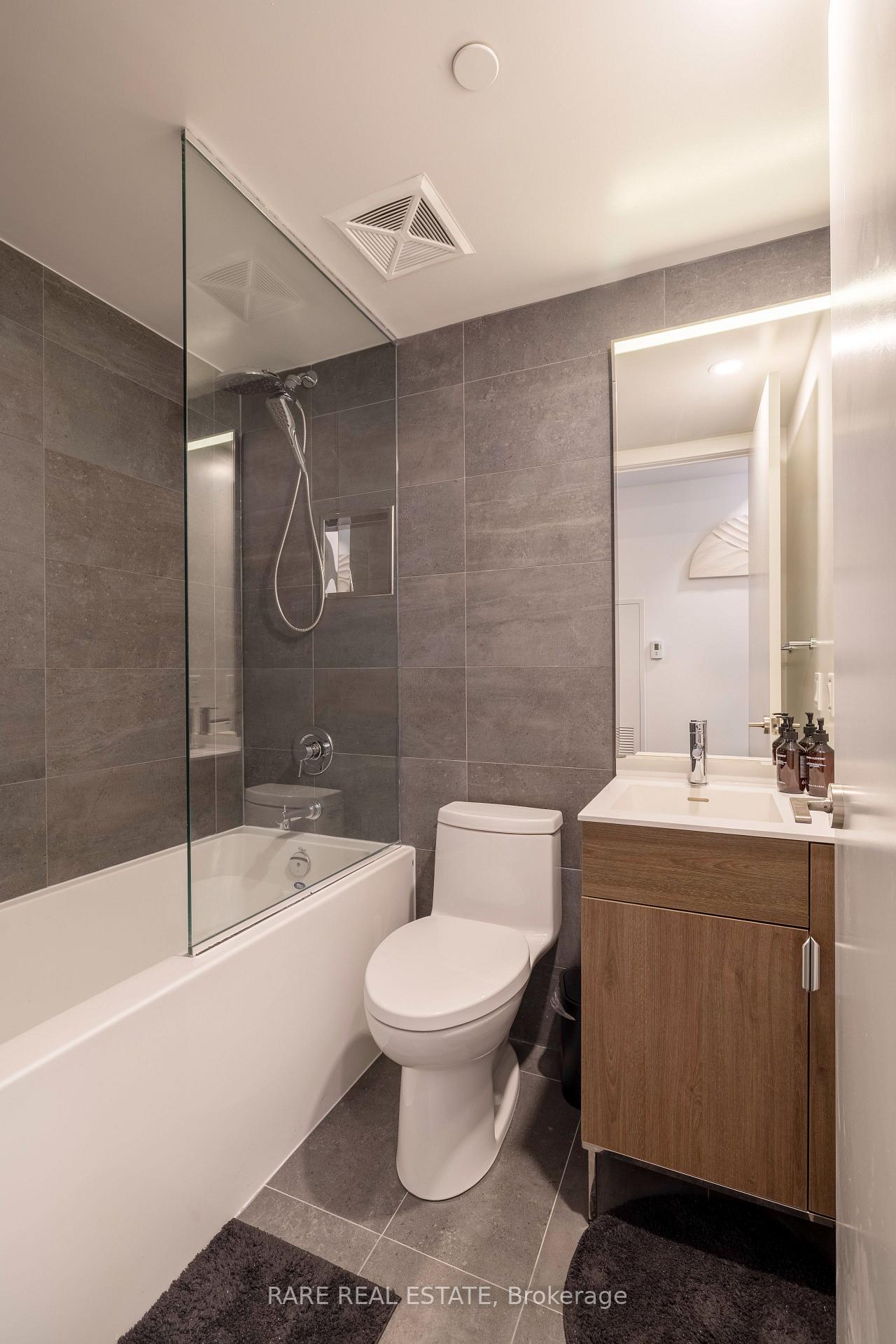 Photo 12 of Unit TH113, 28 Eastern Avenue, Toronto, Moss Park — HOMEH