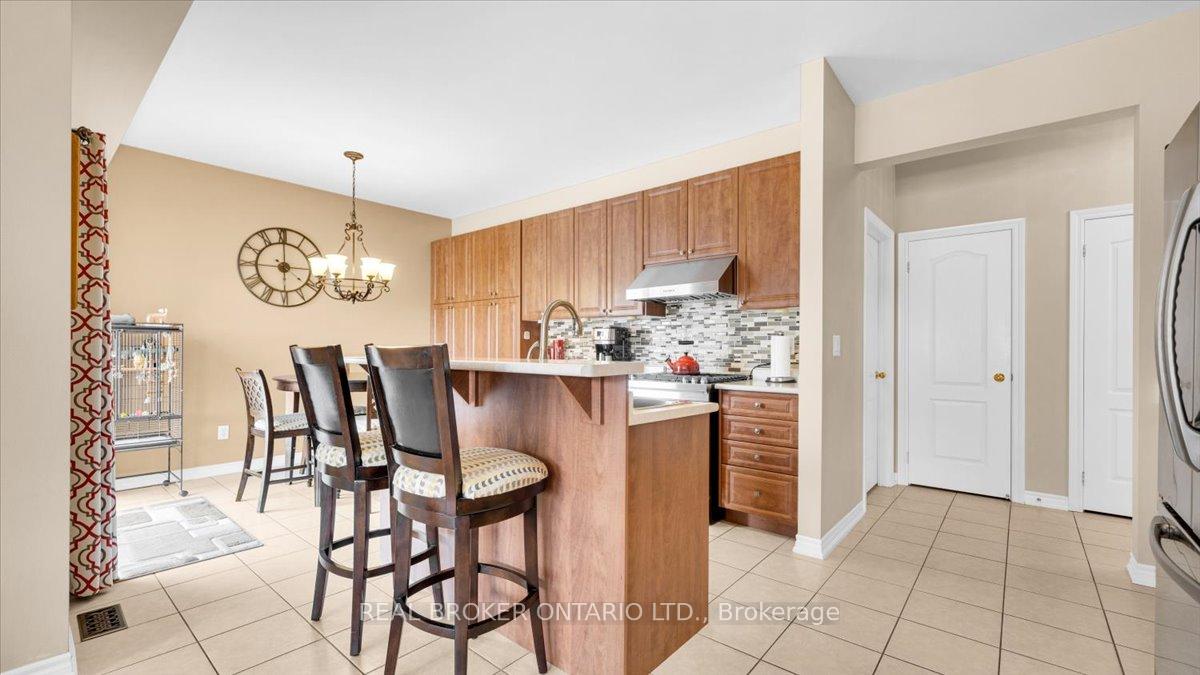 Photo 17 of 636 Serafini Crescent, Milton, Willmott — HOMEH