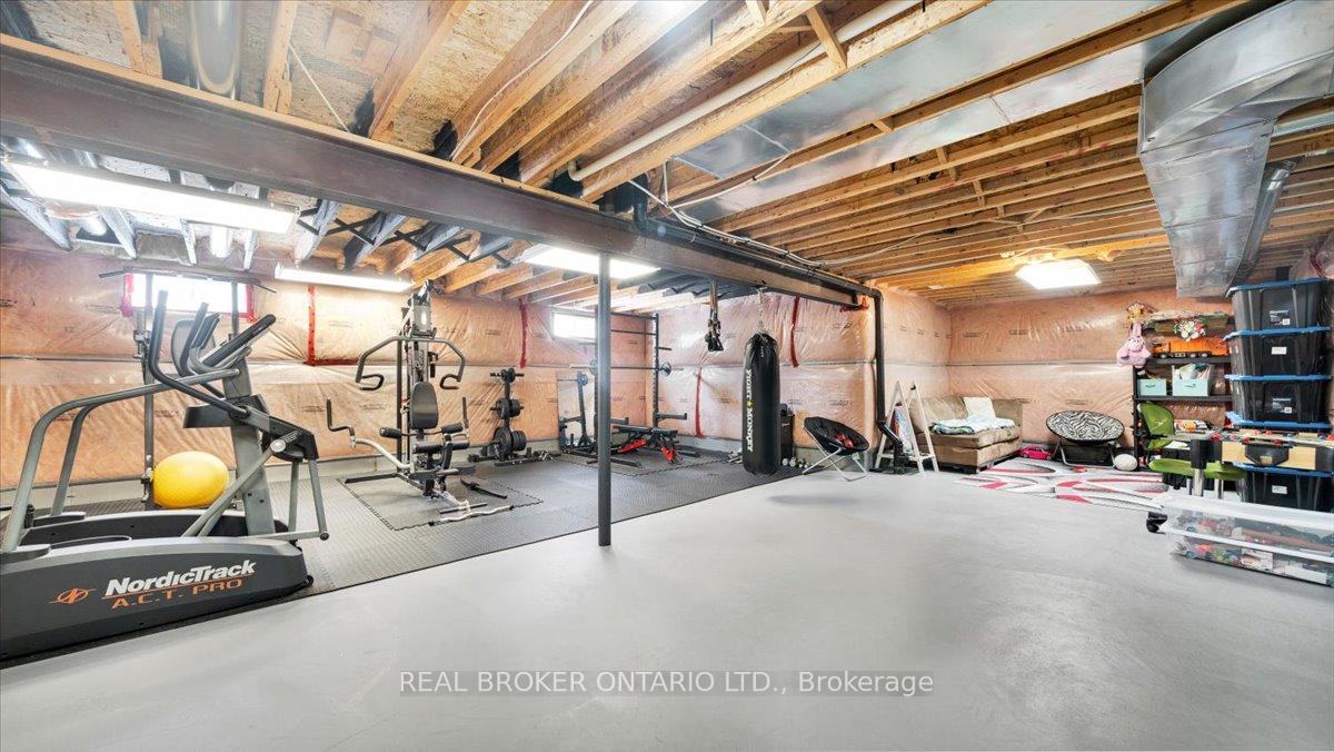 Photo 33 of 636 Serafini Crescent, Milton, Willmott — HOMEH