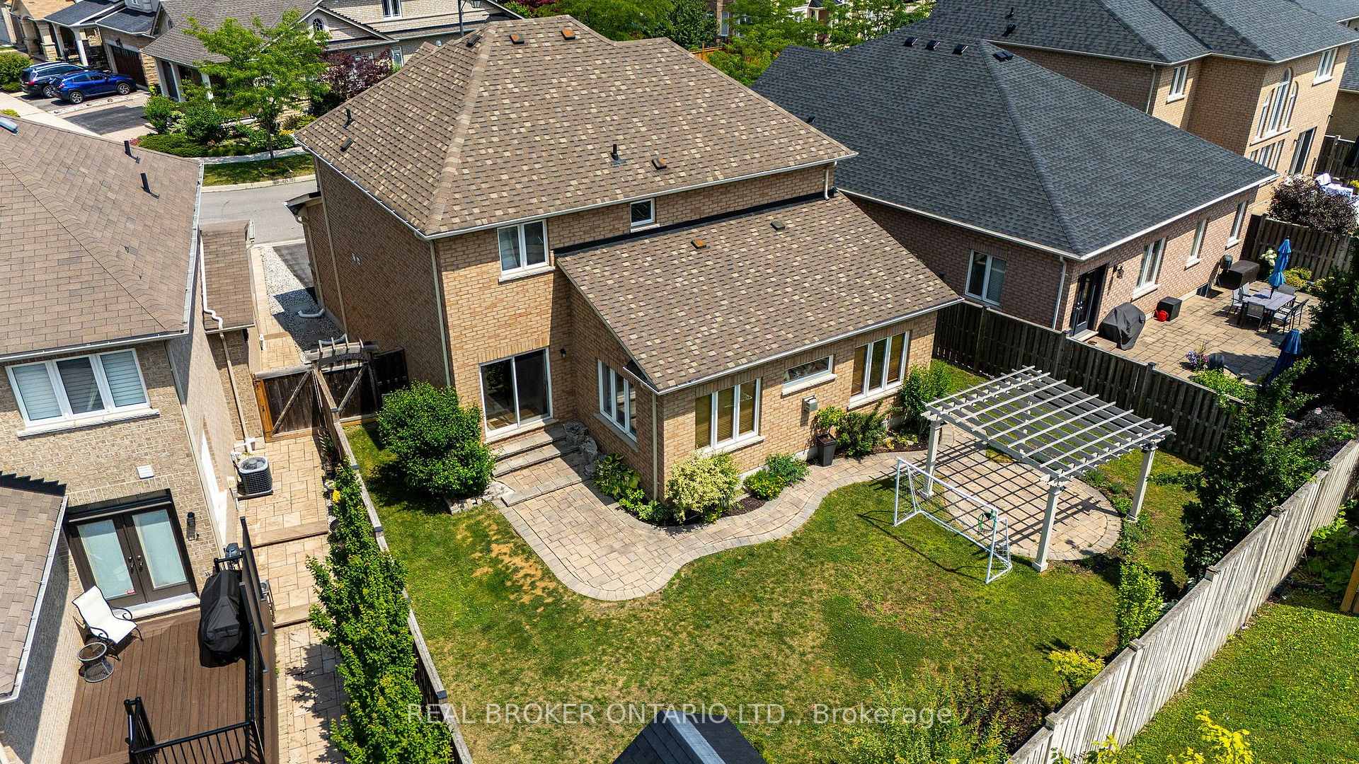 Photo 42 of 636 Serafini Crescent, Milton, Willmott — HOMEH