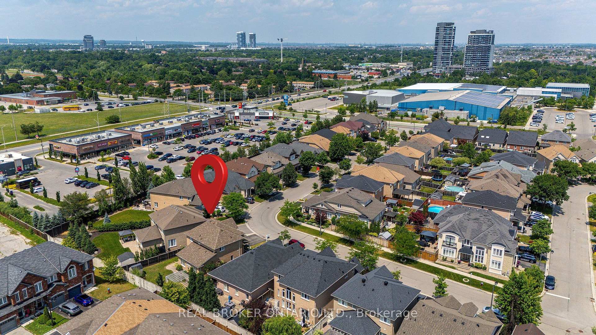 Photo 45 of 636 Serafini Crescent, Milton, Willmott — HOMEH