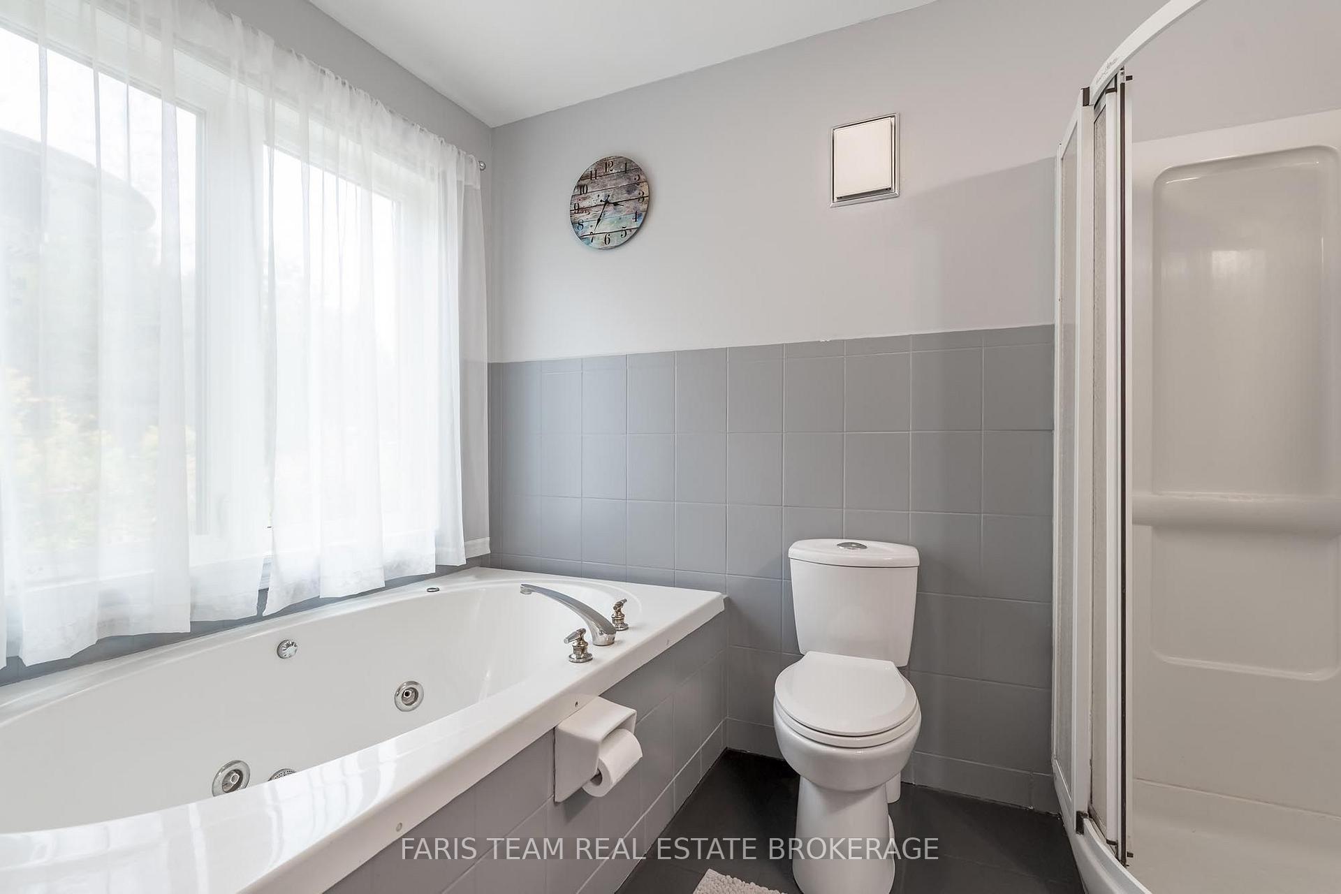 Photo 35 of 3400 Baldwick Lane, Springwater, Rural Springwater — HOMEH
