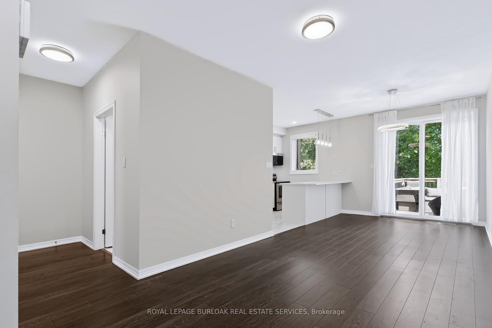 Photo 6 of Unit 22, 290 Barton Street, Hamilton, Strathcona — HOMEH