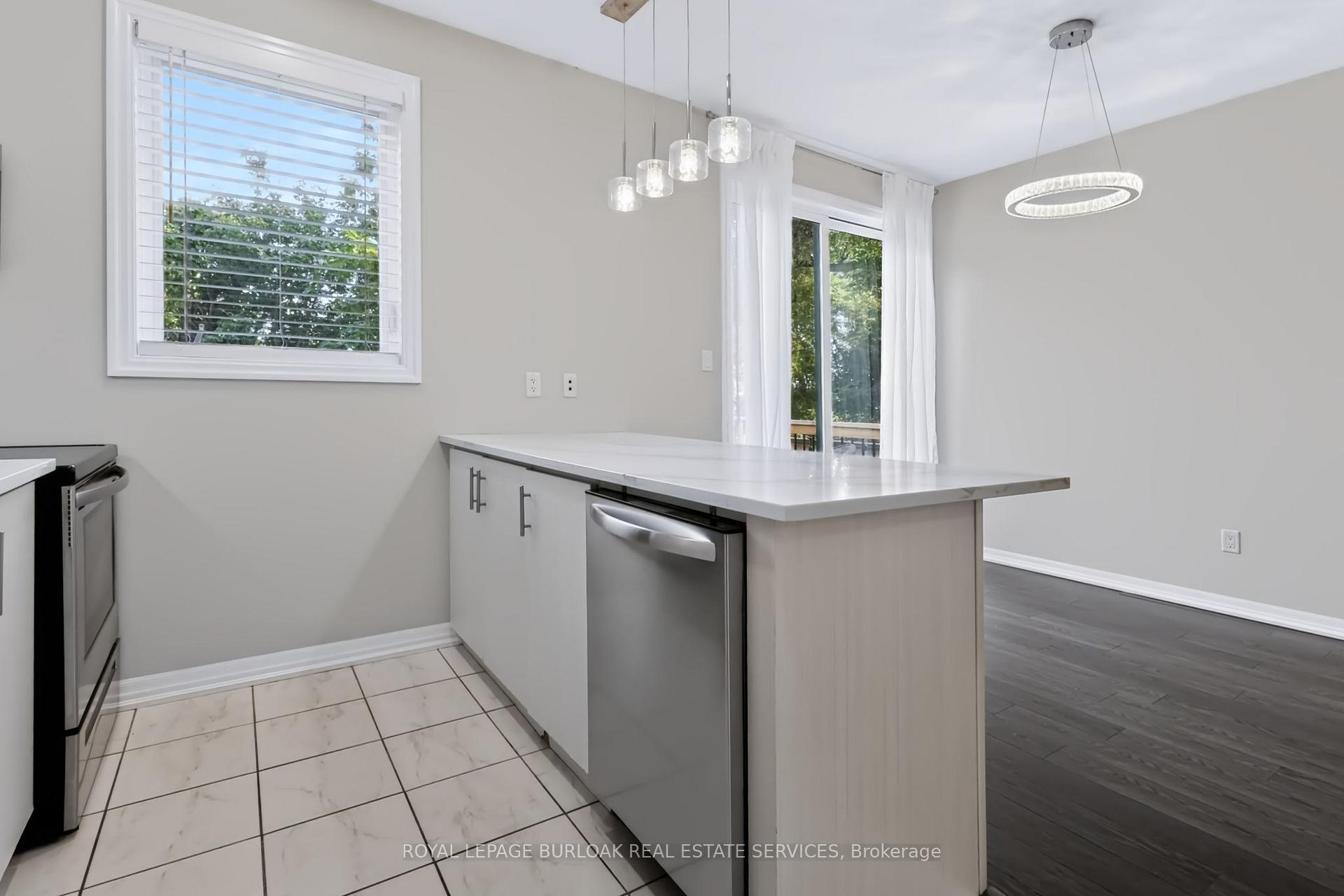 Photo 13 of Unit 22, 290 Barton Street, Hamilton, Strathcona — HOMEH