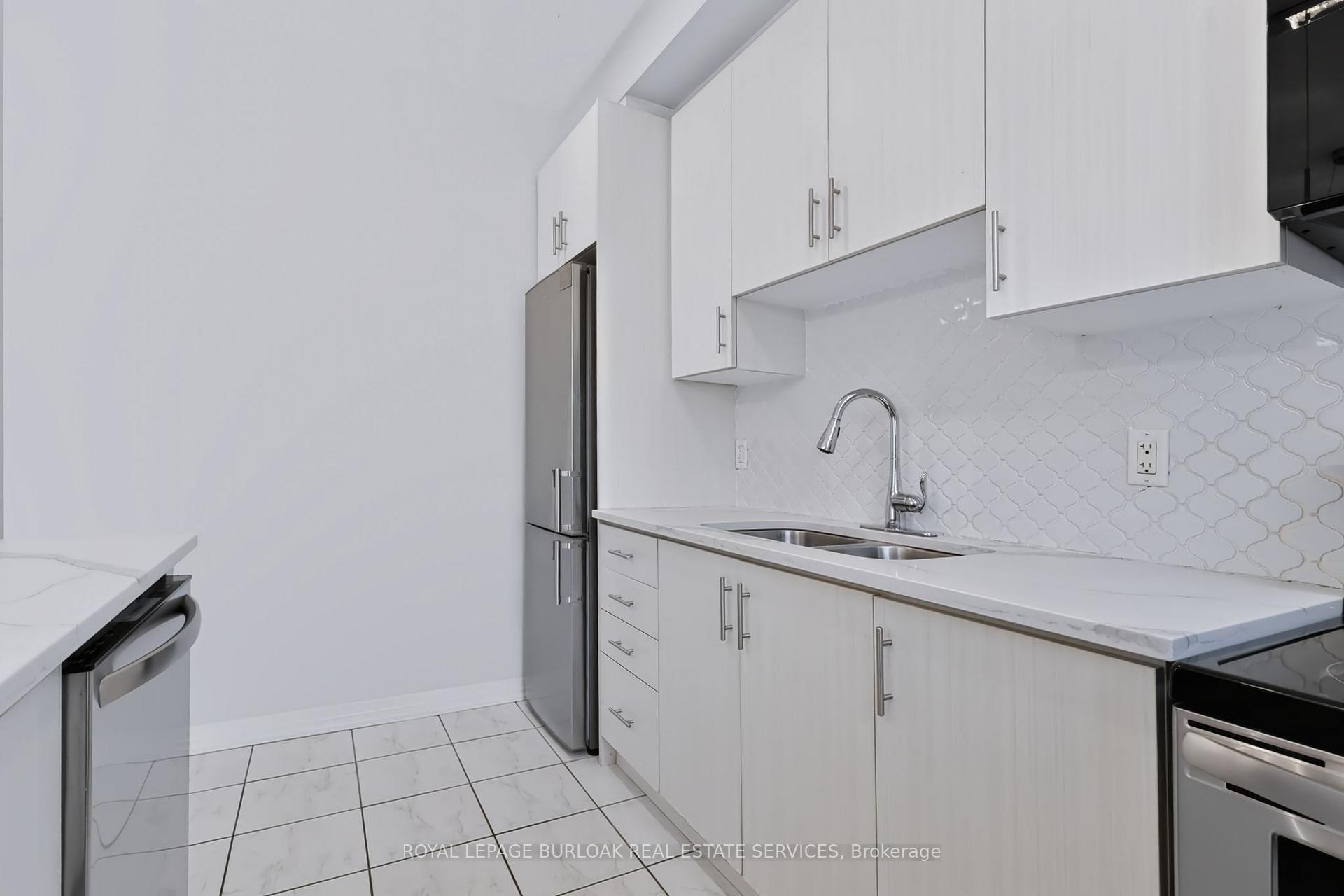 Photo 14 of Unit 22, 290 Barton Street, Hamilton, Strathcona — HOMEH