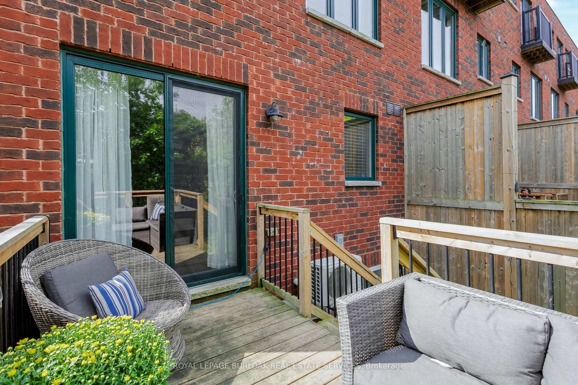 Photo 32 of Unit 22, 290 Barton Street, Hamilton, Strathcona — HOMEH