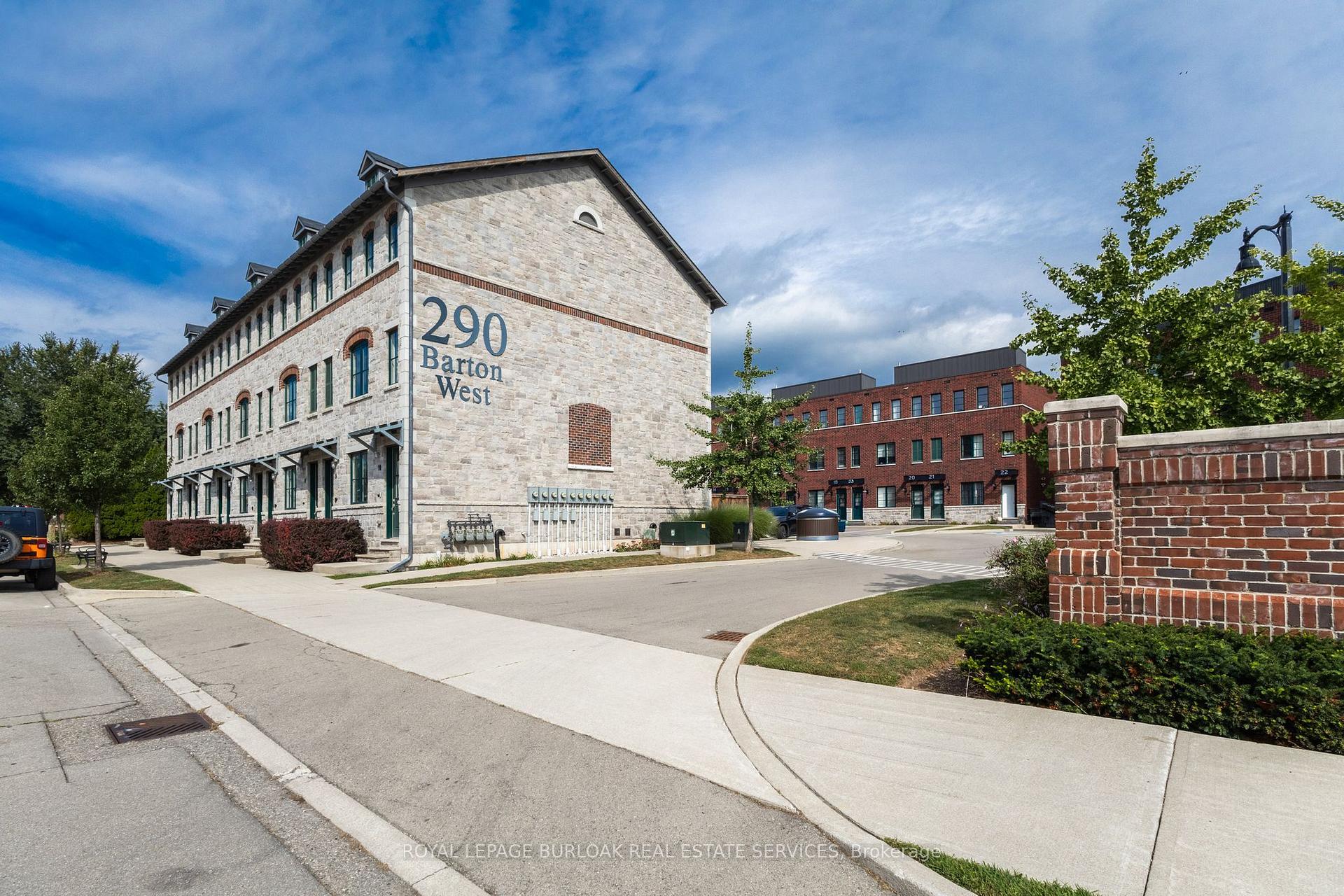 Photo 39 of Unit 22, 290 Barton Street, Hamilton, Strathcona — HOMEH