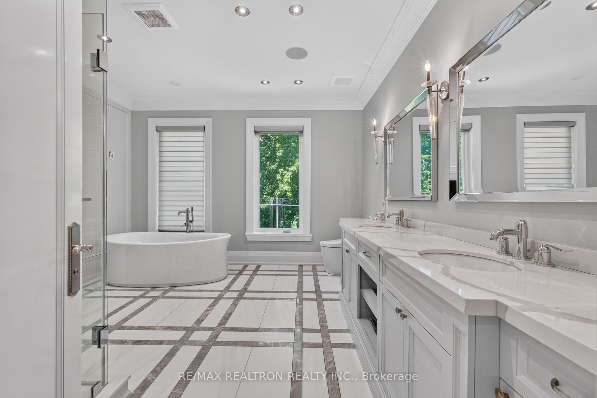 Photo 30 of 45 Boyle Drive, Richmond Hill, South Richvale — HOMEH