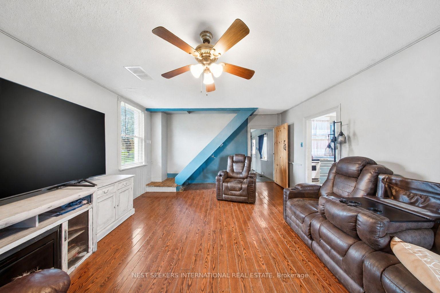 Photo 9 of 14155 Highway 27, King, Nobleton — HOMEH