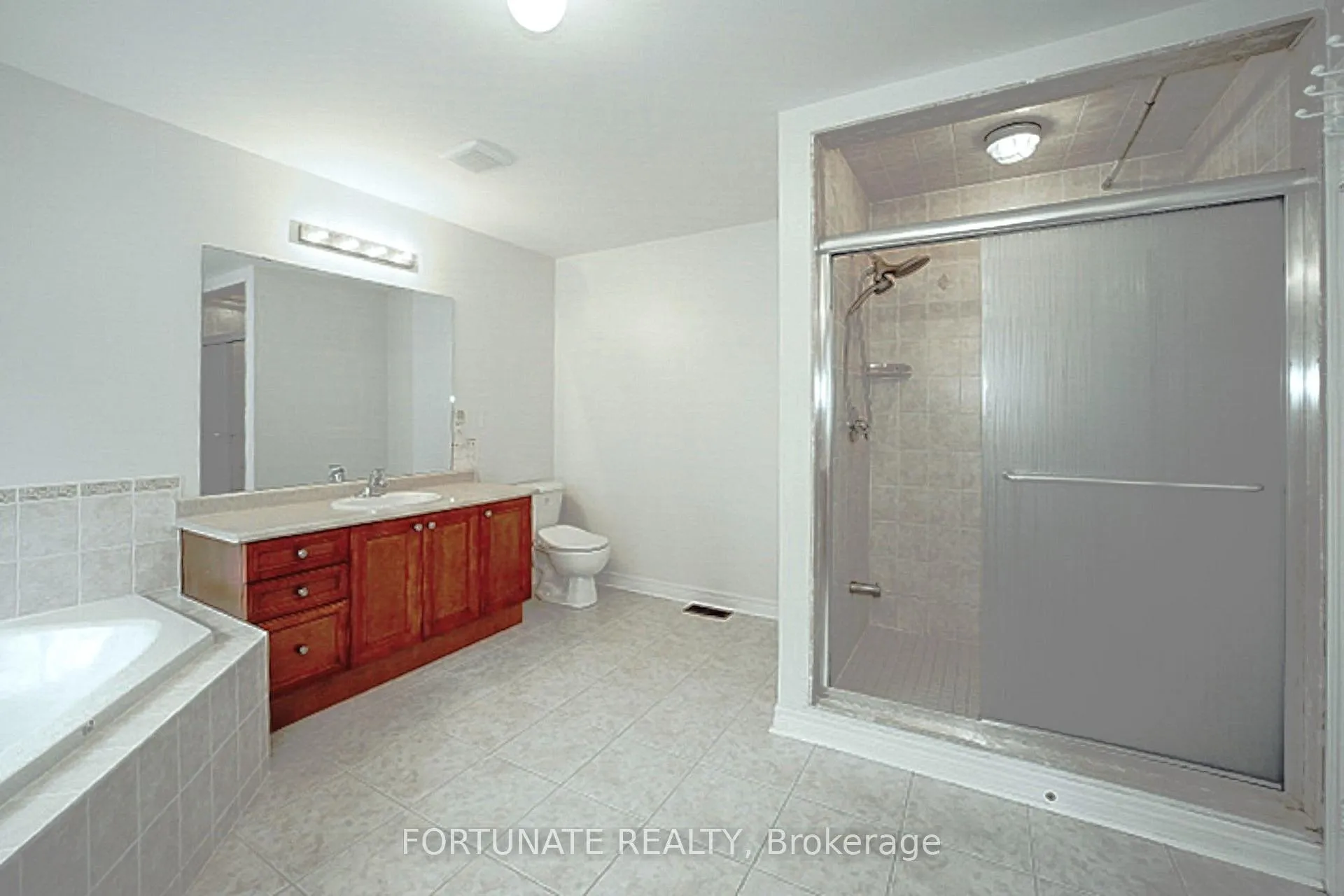 Photo 11 of 5175 Misty Pine Crescent, Mississauga, Churchill Meadows — HOMEH