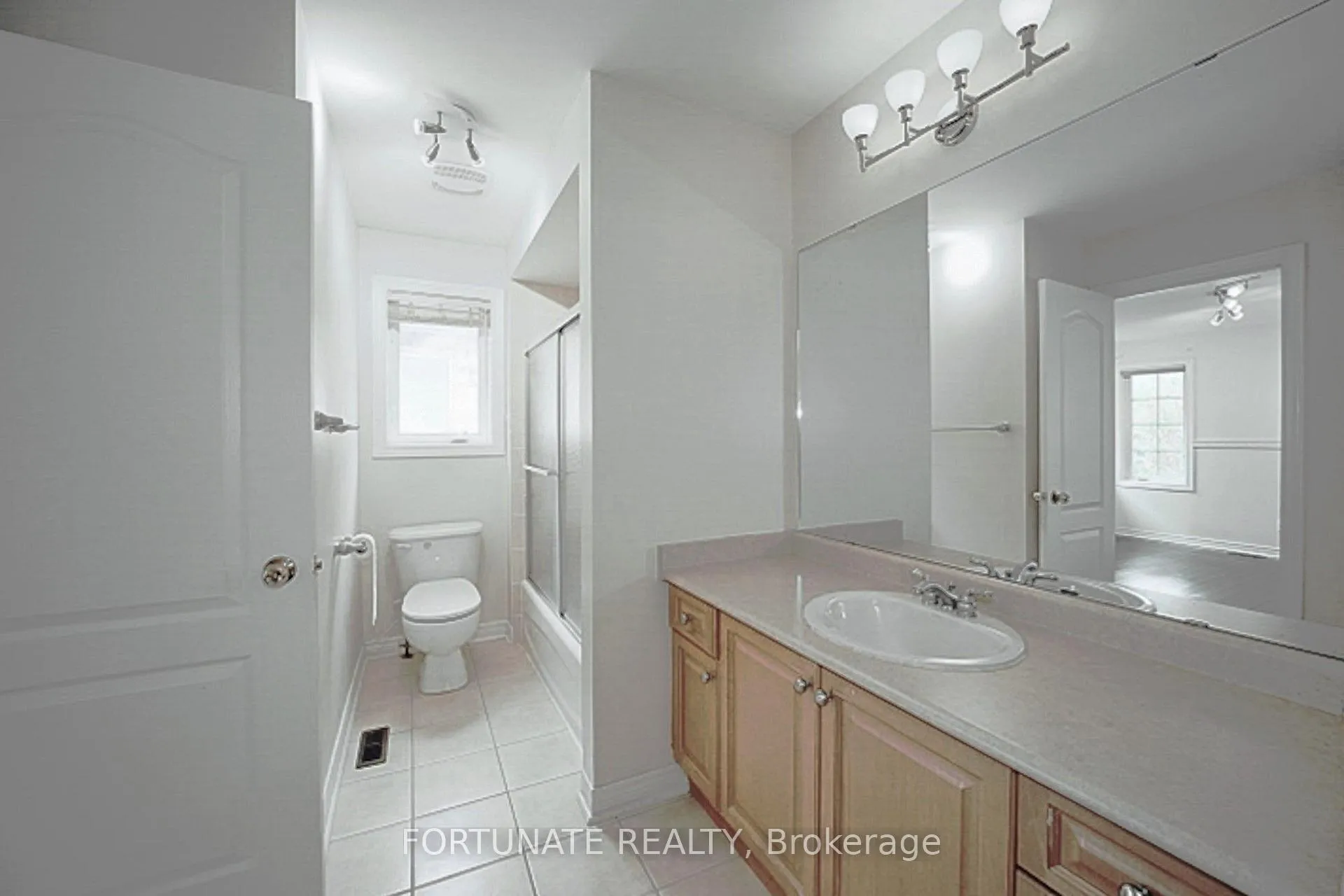 Photo 18 of 5175 Misty Pine Crescent, Mississauga, Churchill Meadows — HOMEH
