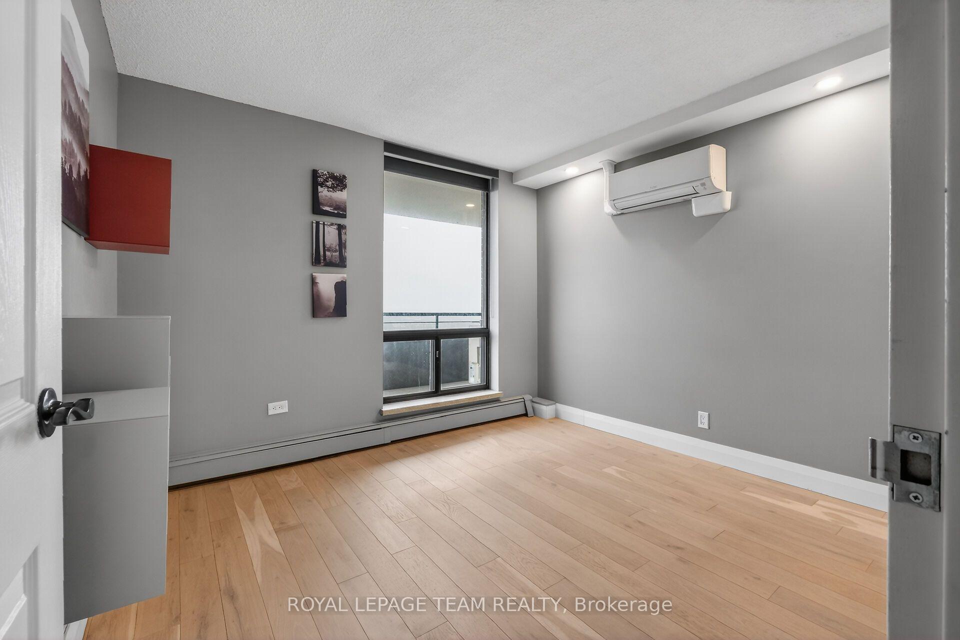 Photo 21 of Unit 2012, 515 St Laurent Boulevard, Ottawa, Viscount Alexander Park — HOMEH