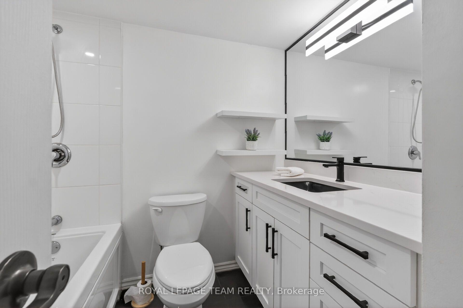 Photo 23 of Unit 2012, 515 St Laurent Boulevard, Ottawa, Viscount Alexander Park — HOMEH