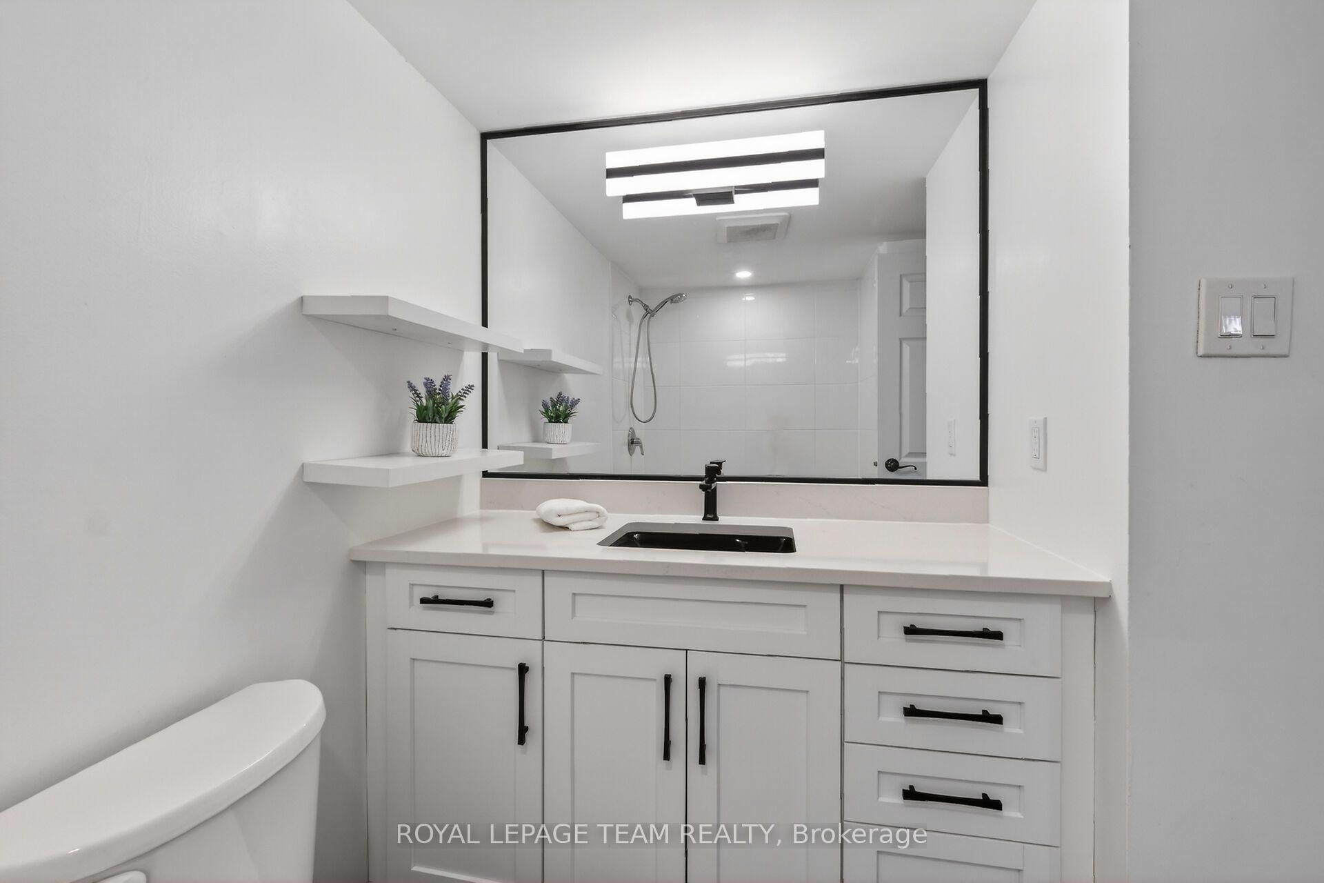 Photo 25 of Unit 2012, 515 St Laurent Boulevard, Ottawa, Viscount Alexander Park — HOMEH