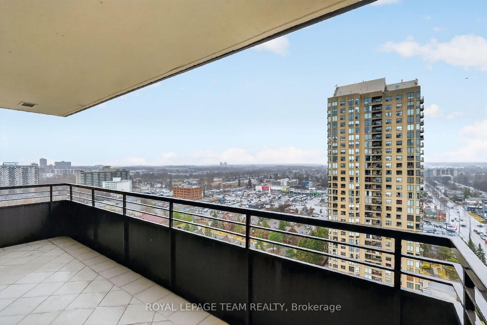 Photo 27 of Unit 2012, 515 St Laurent Boulevard, Ottawa, Viscount Alexander Park — HOMEH