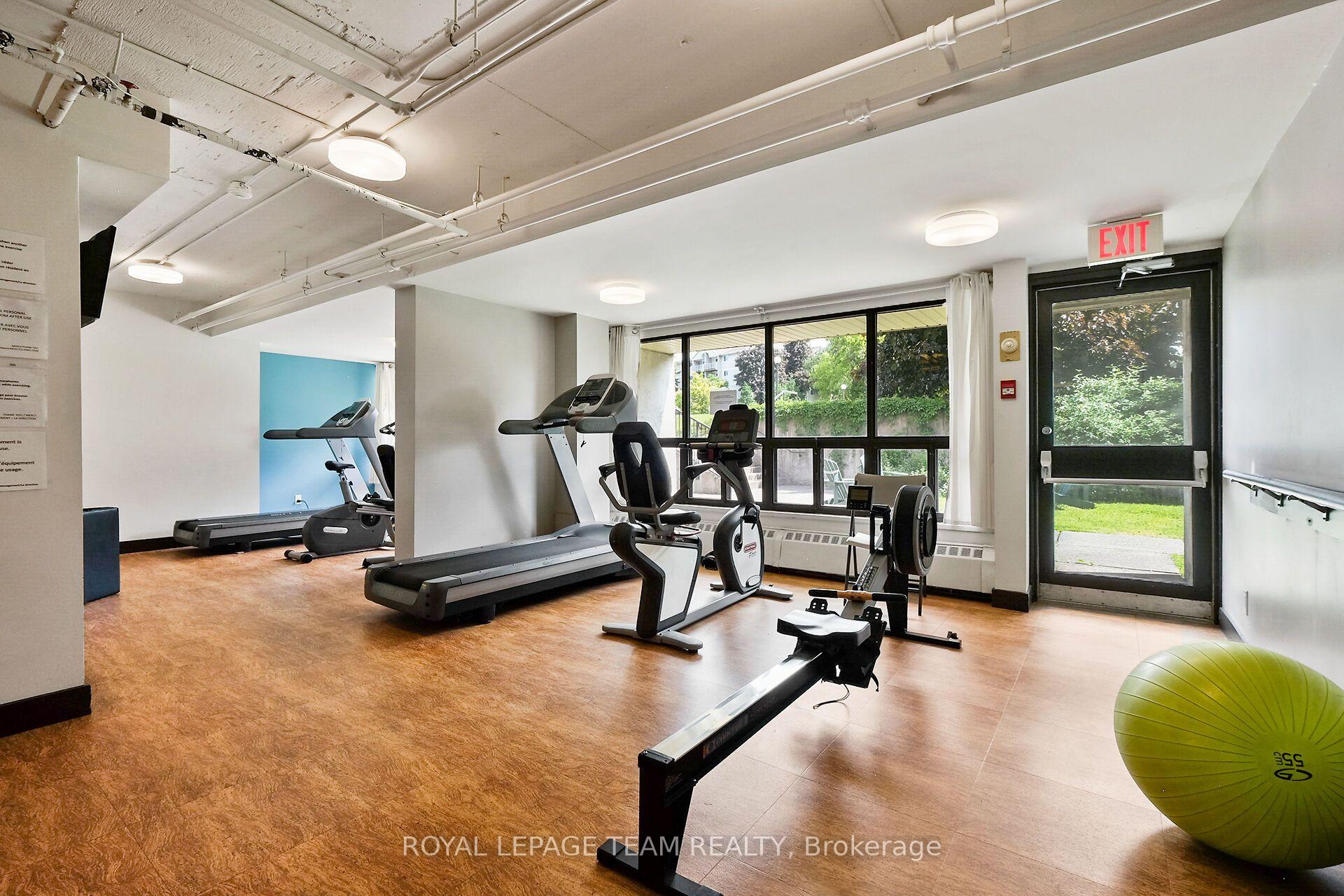 Photo 31 of Unit 2012, 515 St Laurent Boulevard, Ottawa, Viscount Alexander Park — HOMEH