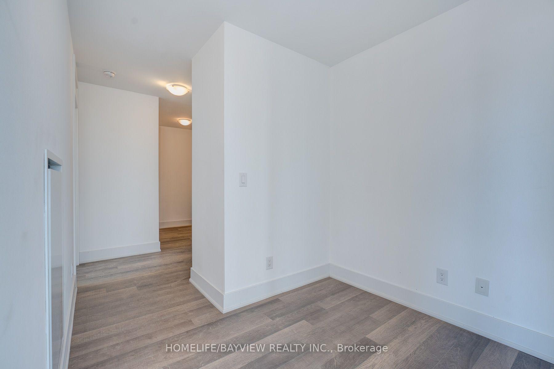 Photo 9 of Unit 703, 32 Davenport Road, Toronto, The Annex — HOMEH