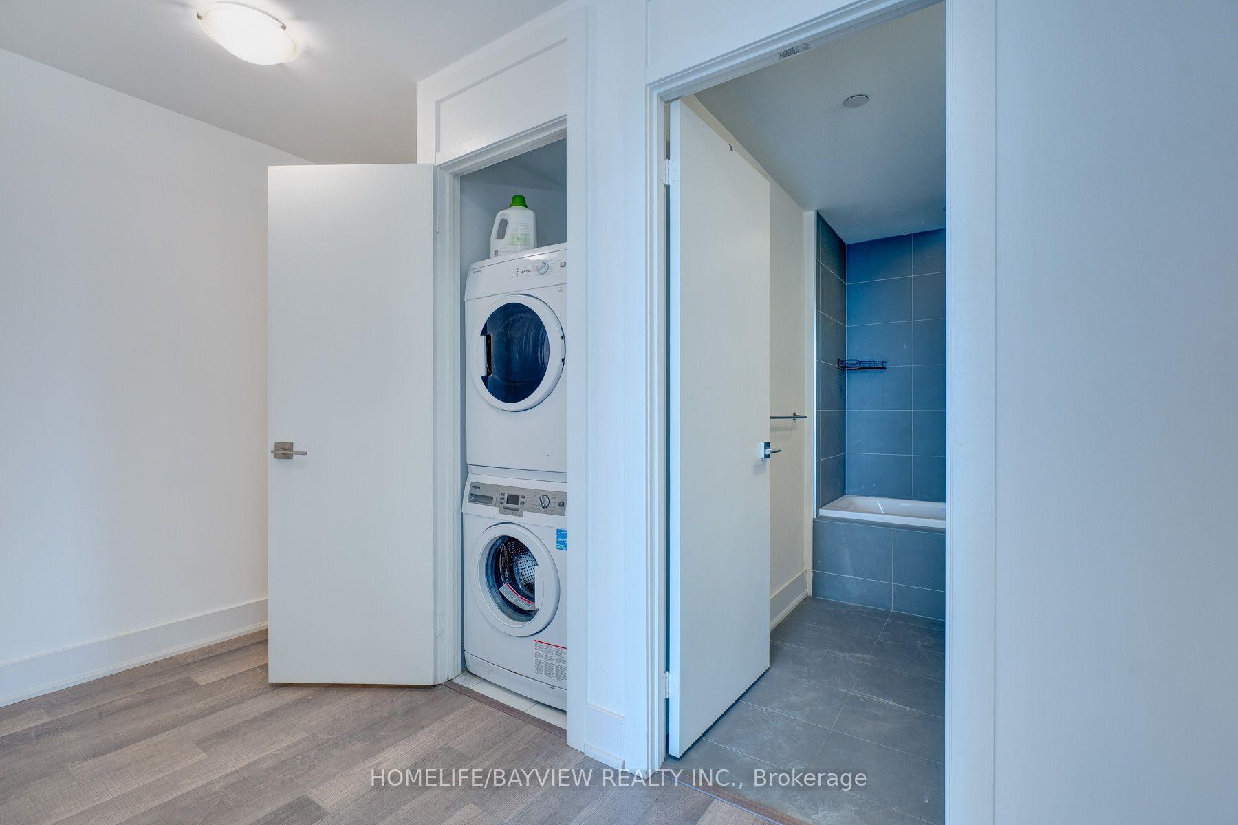 Photo 11 of Unit 703, 32 Davenport Road, Toronto, The Annex — HOMEH