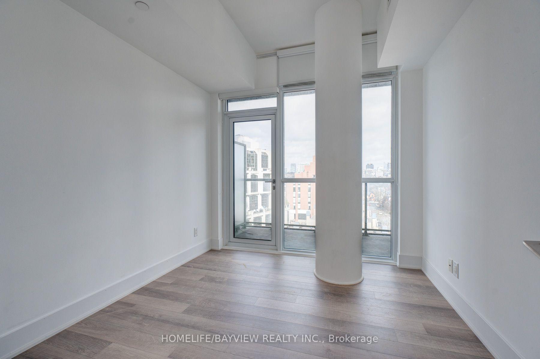 Photo 12 of Unit 703, 32 Davenport Road, Toronto, The Annex — HOMEH