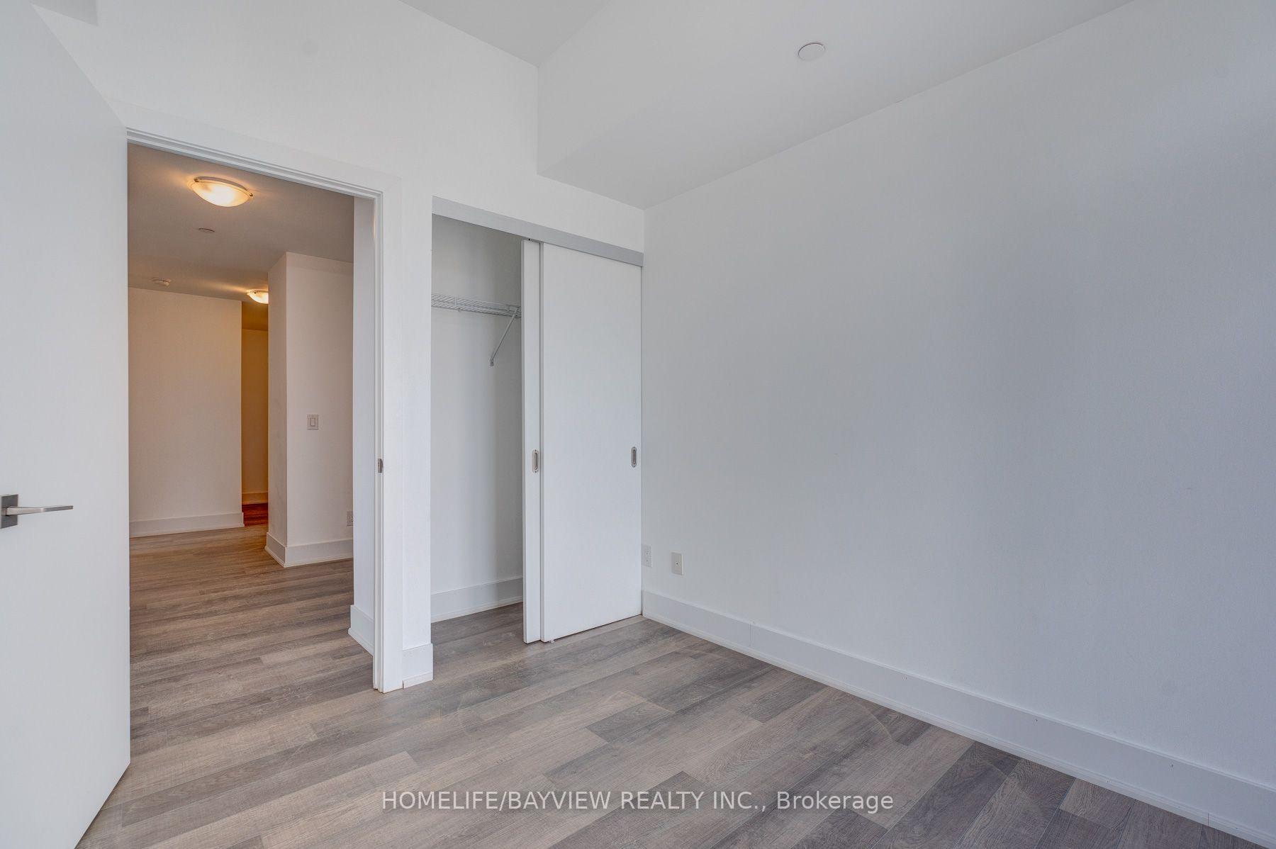Photo 13 of Unit 703, 32 Davenport Road, Toronto, The Annex — HOMEH