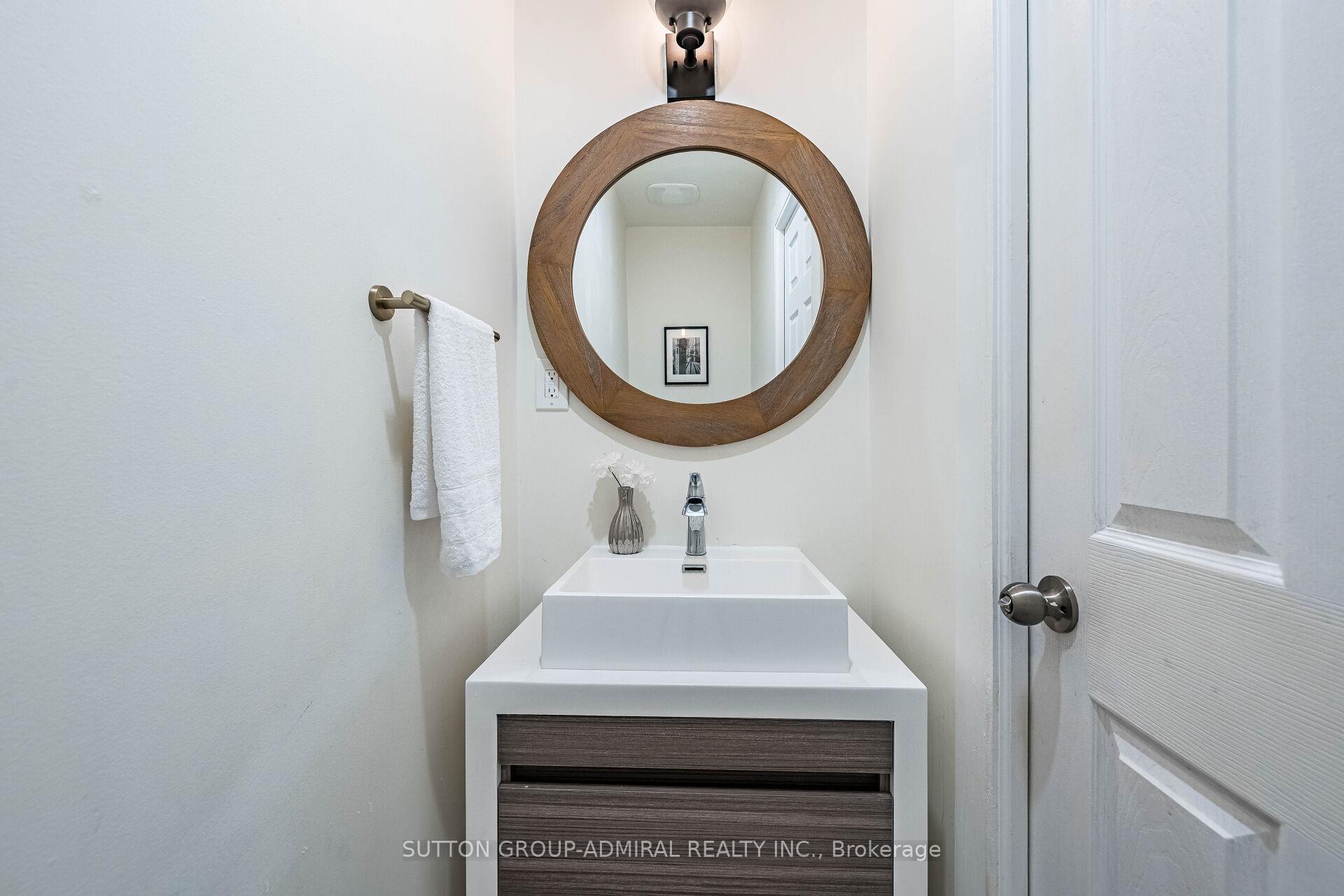 Photo 16 of 63 Highland Avenue, Toronto, Rosedale-Moore Park — HOMEH