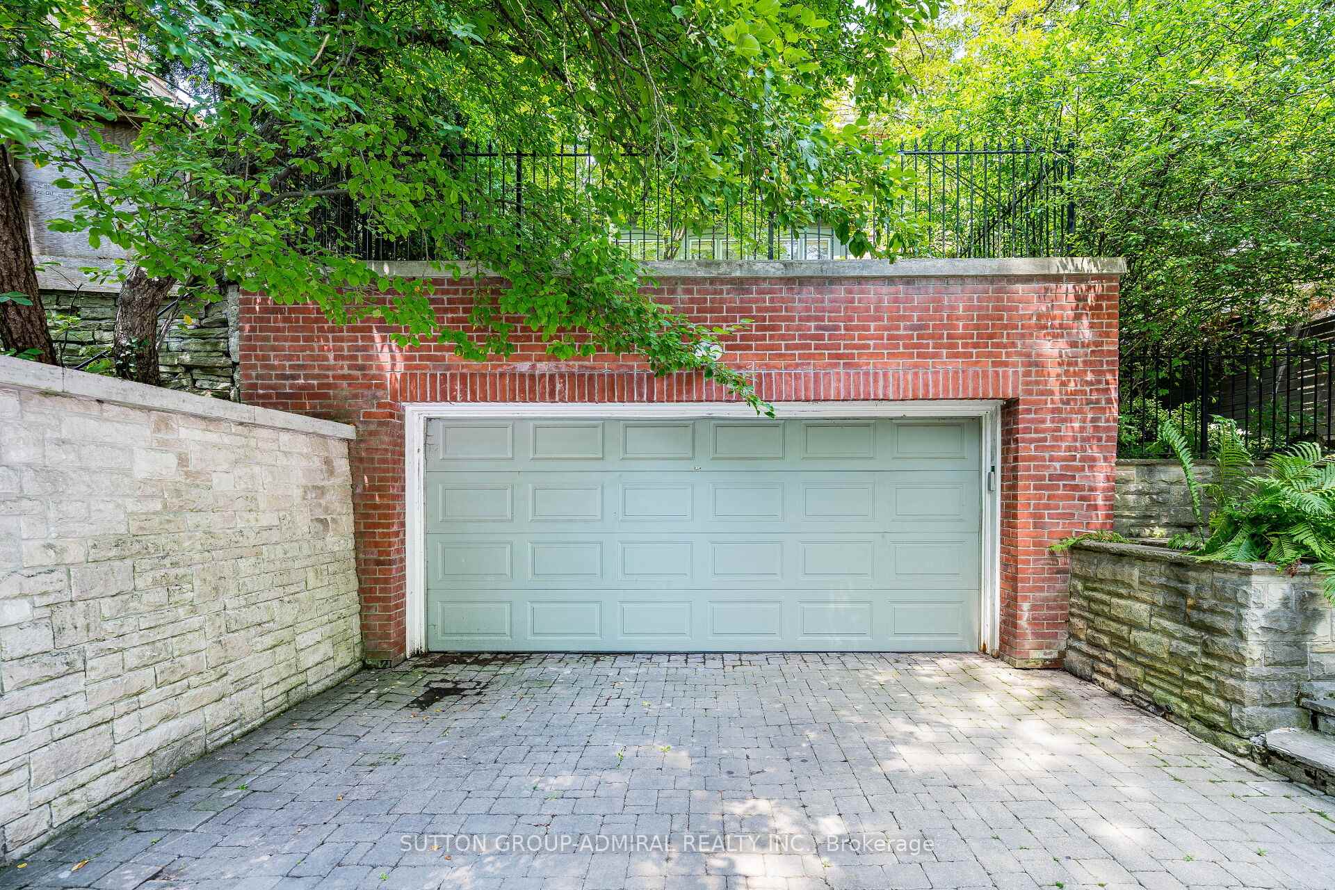 Photo 45 of 63 Highland Avenue, Toronto, Rosedale-Moore Park — HOMEH