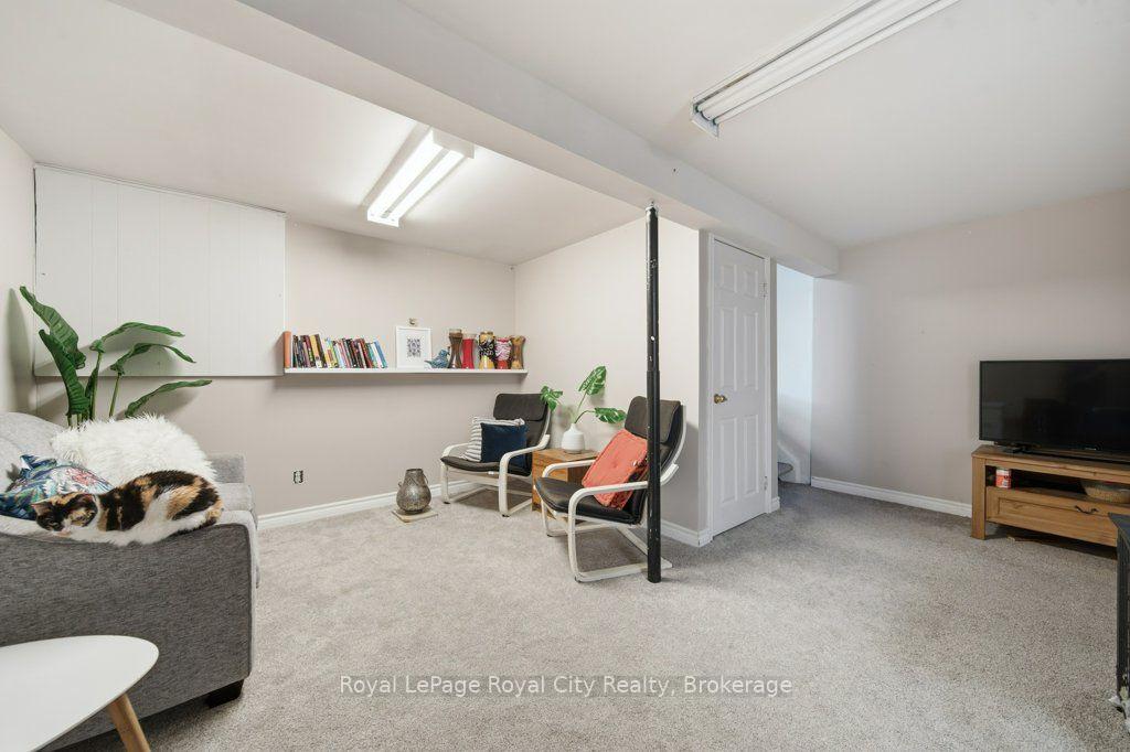 Photo 31 of Unit 31, 35 Rhonda Road, Guelph, Willow West/Sugarbush/West Acres — HOMEH