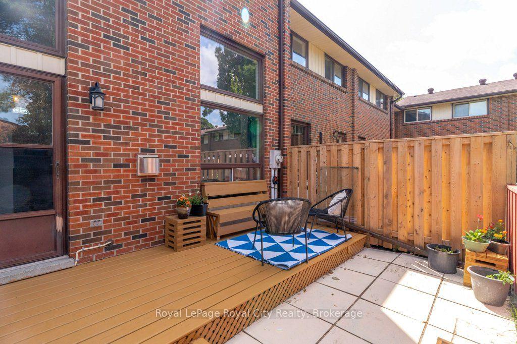 Photo 34 of Unit 31, 35 Rhonda Road, Guelph, Willow West/Sugarbush/West Acres — HOMEH