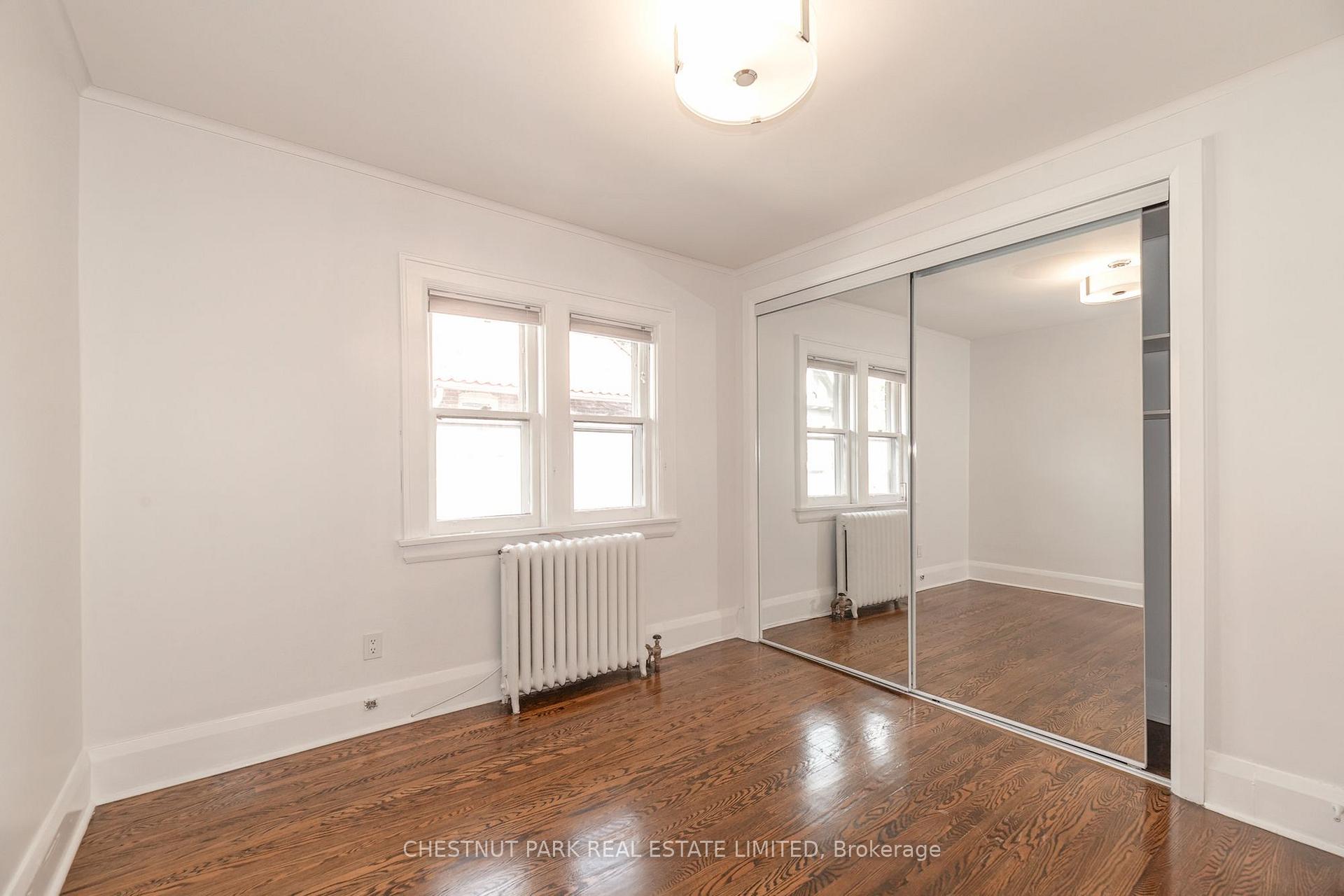 Photo 11 of Unit Upper, 11 Rose Park Crescent, Toronto, Rosedale-Moore Park — HOMEH