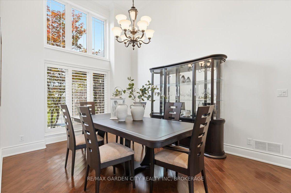 Photo 12 of 38 Addison Drive, St. Catharines, Rykert/Vansickle — HOMEH