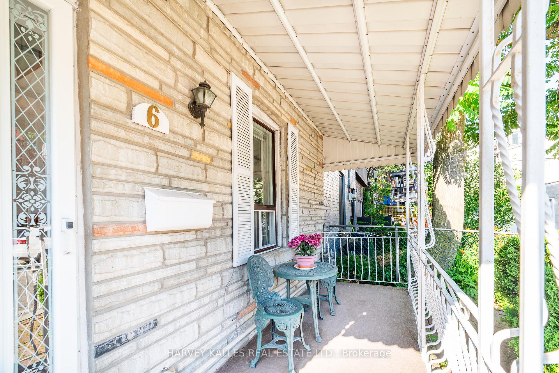 Photo 3 of 6 Crocker Avenue, Toronto, Trinity-Bellwoods — HOMEH