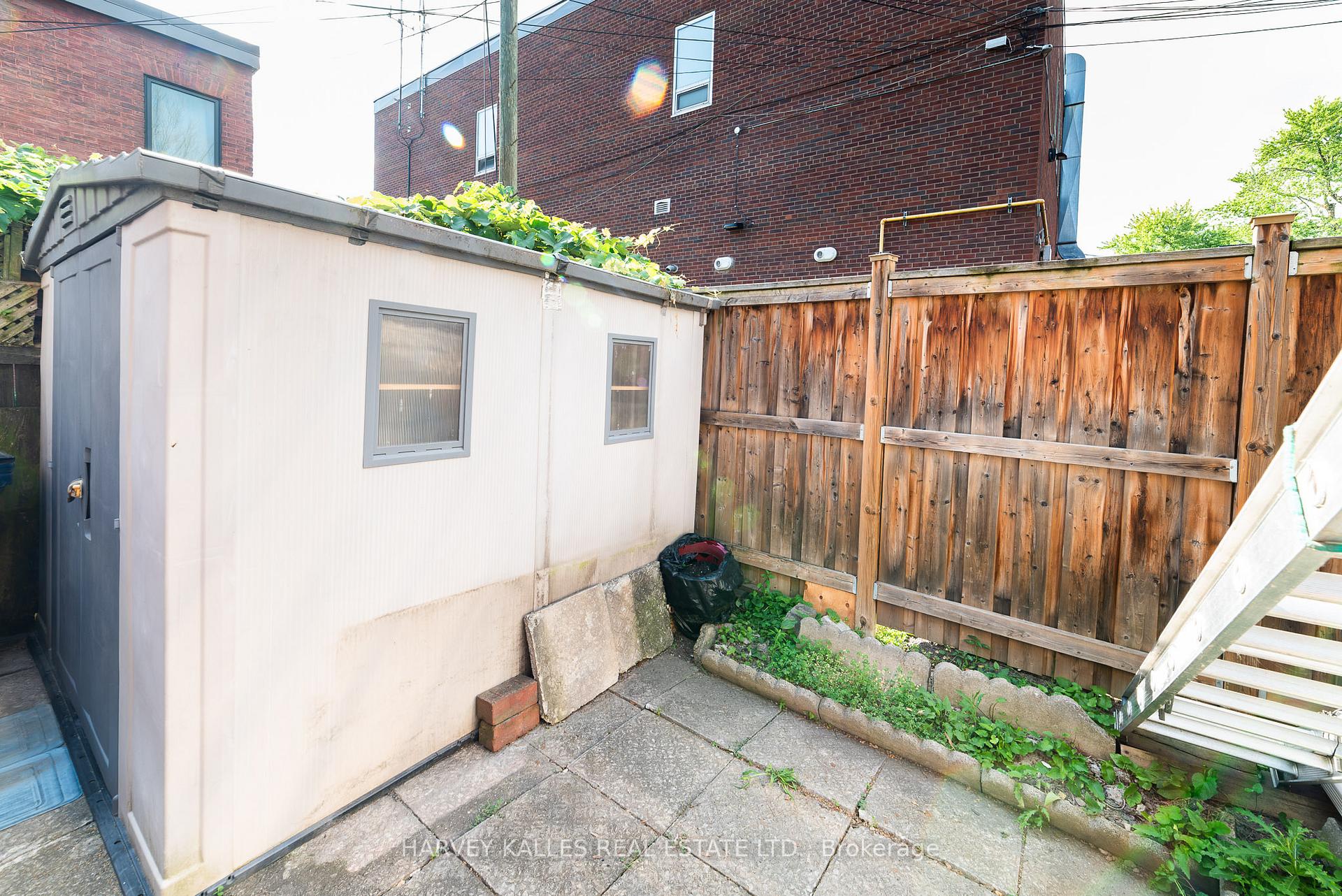 Photo 10 of 6 Crocker Avenue, Toronto, Trinity-Bellwoods — HOMEH