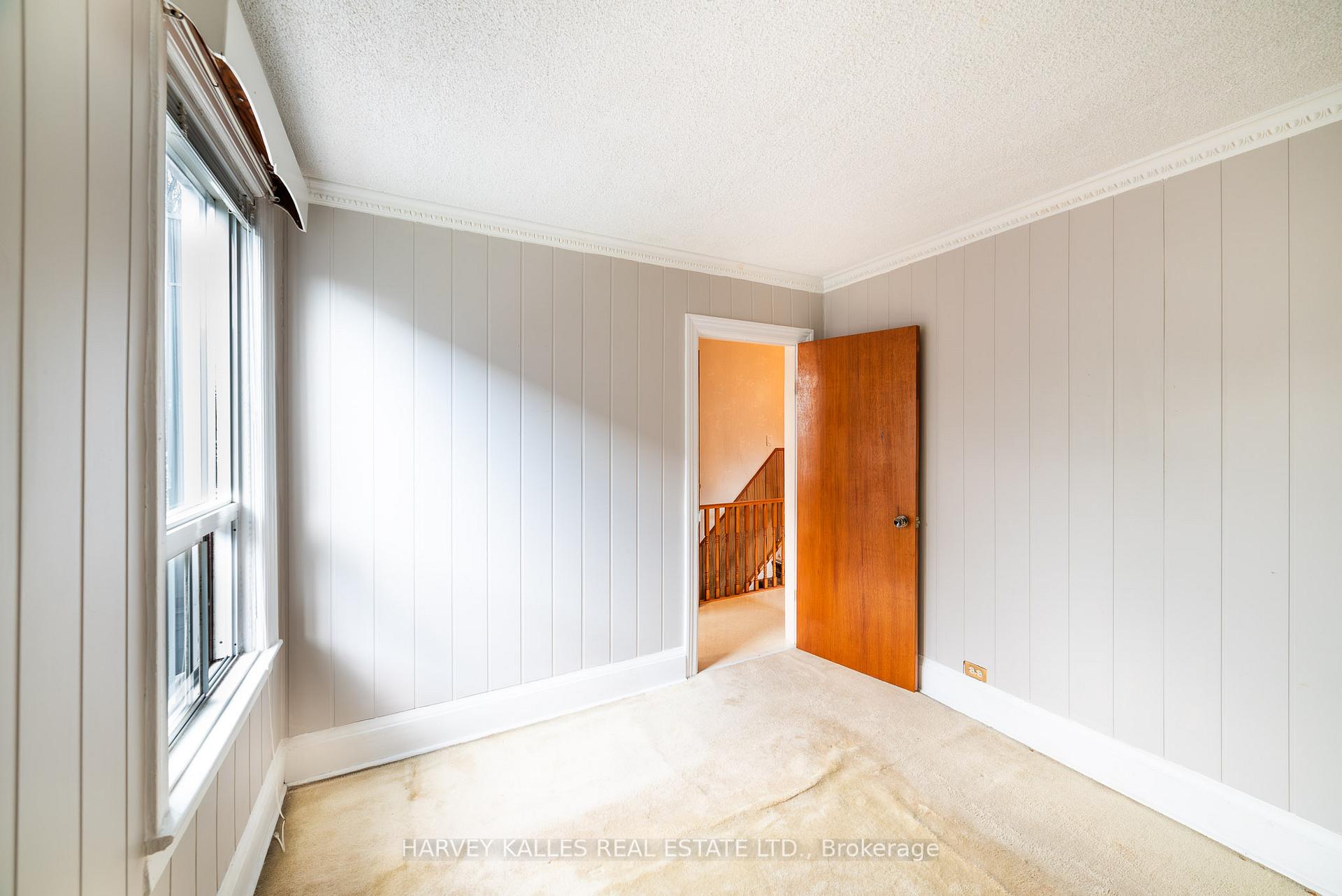 Photo 15 of 6 Crocker Avenue, Toronto, Trinity-Bellwoods — HOMEH