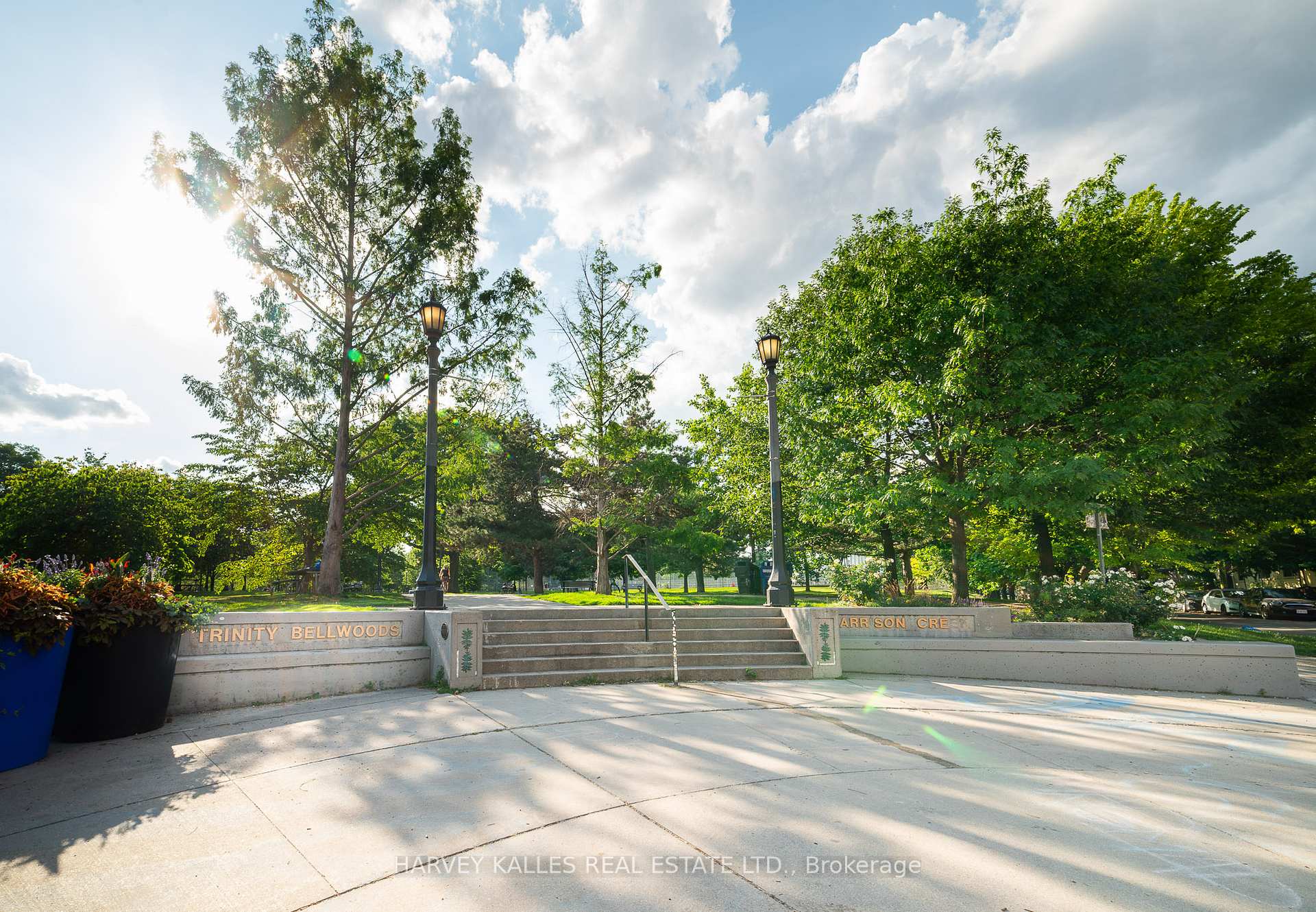 Photo 23 of 6 Crocker Avenue, Toronto, Trinity-Bellwoods — HOMEH