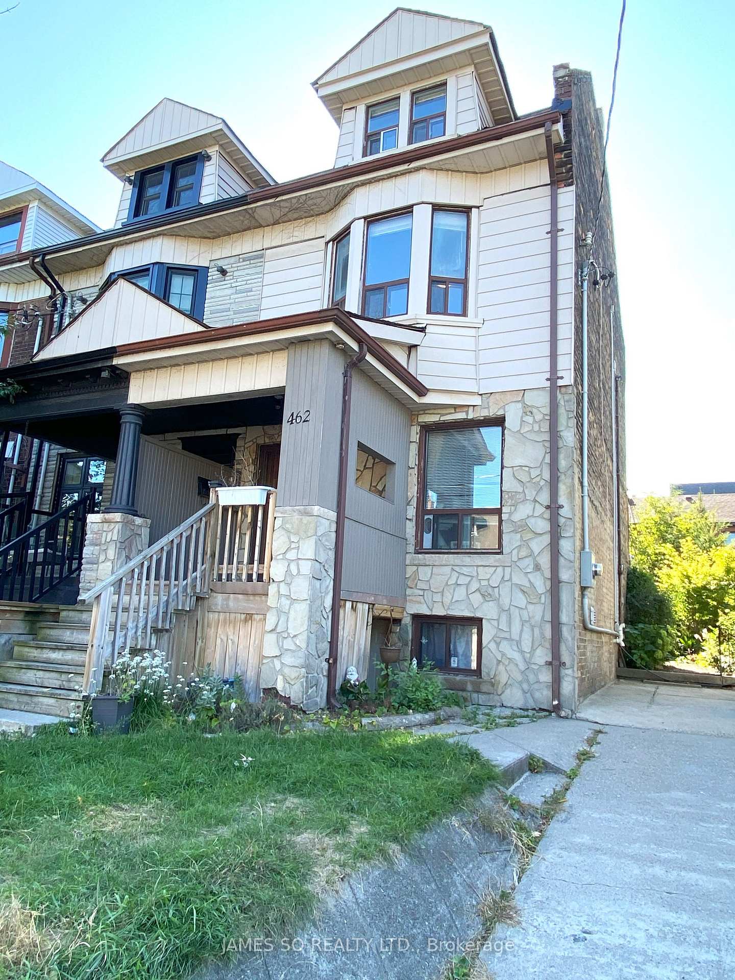 Photo 2 of Unit 2nd + 3rd Fl, 462 Pape Avenue, Toronto, North Riverdale — HOMEH