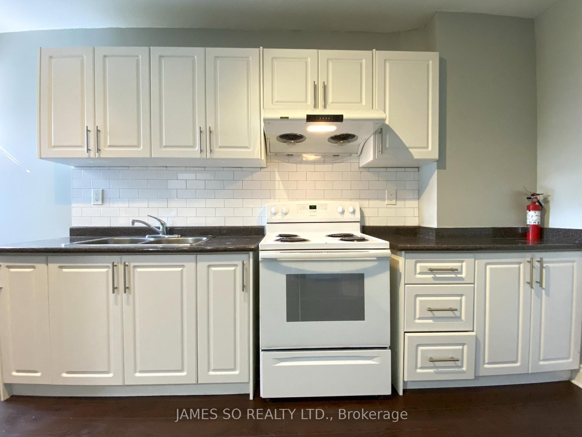 Photo 7 of Unit 2nd + 3rd Fl, 462 Pape Avenue, Toronto, North Riverdale — HOMEH