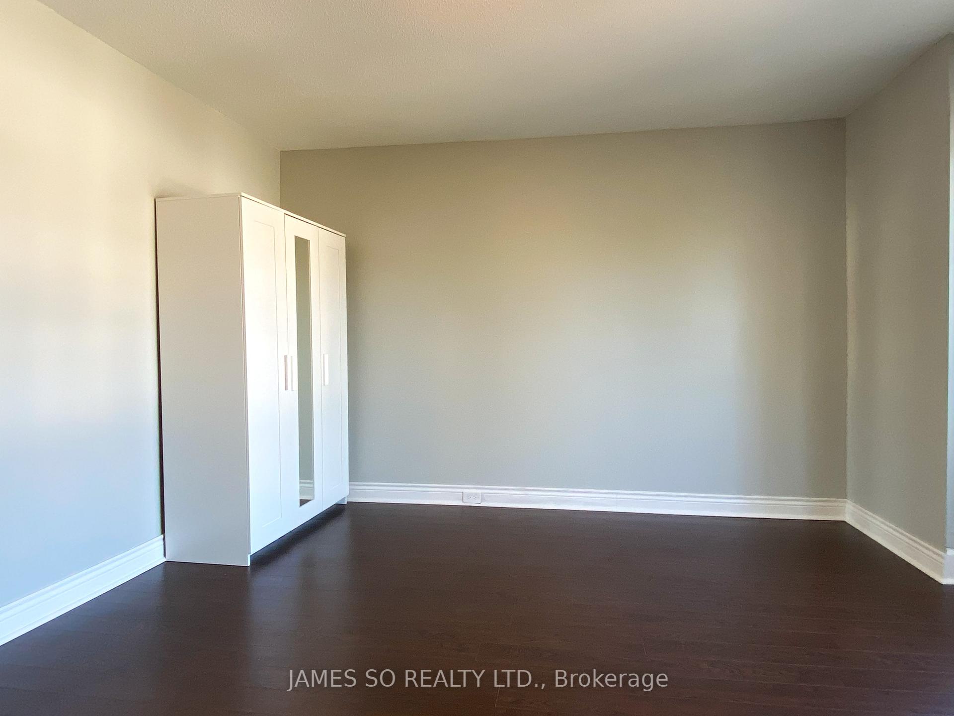 Photo 14 of Unit 2nd + 3rd Fl, 462 Pape Avenue, Toronto, North Riverdale — HOMEH