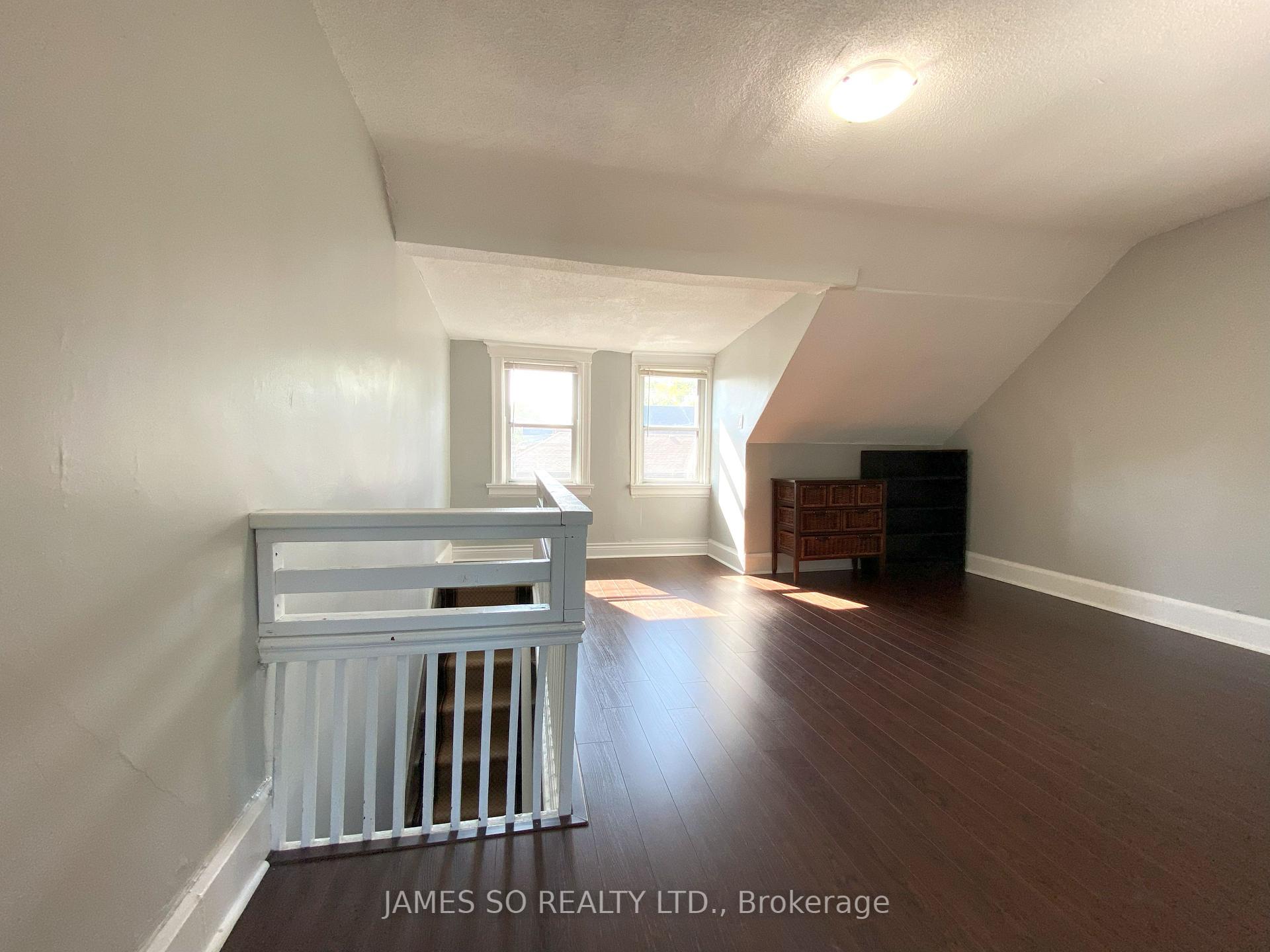 Photo 22 of Unit 2nd + 3rd Fl, 462 Pape Avenue, Toronto, North Riverdale — HOMEH
