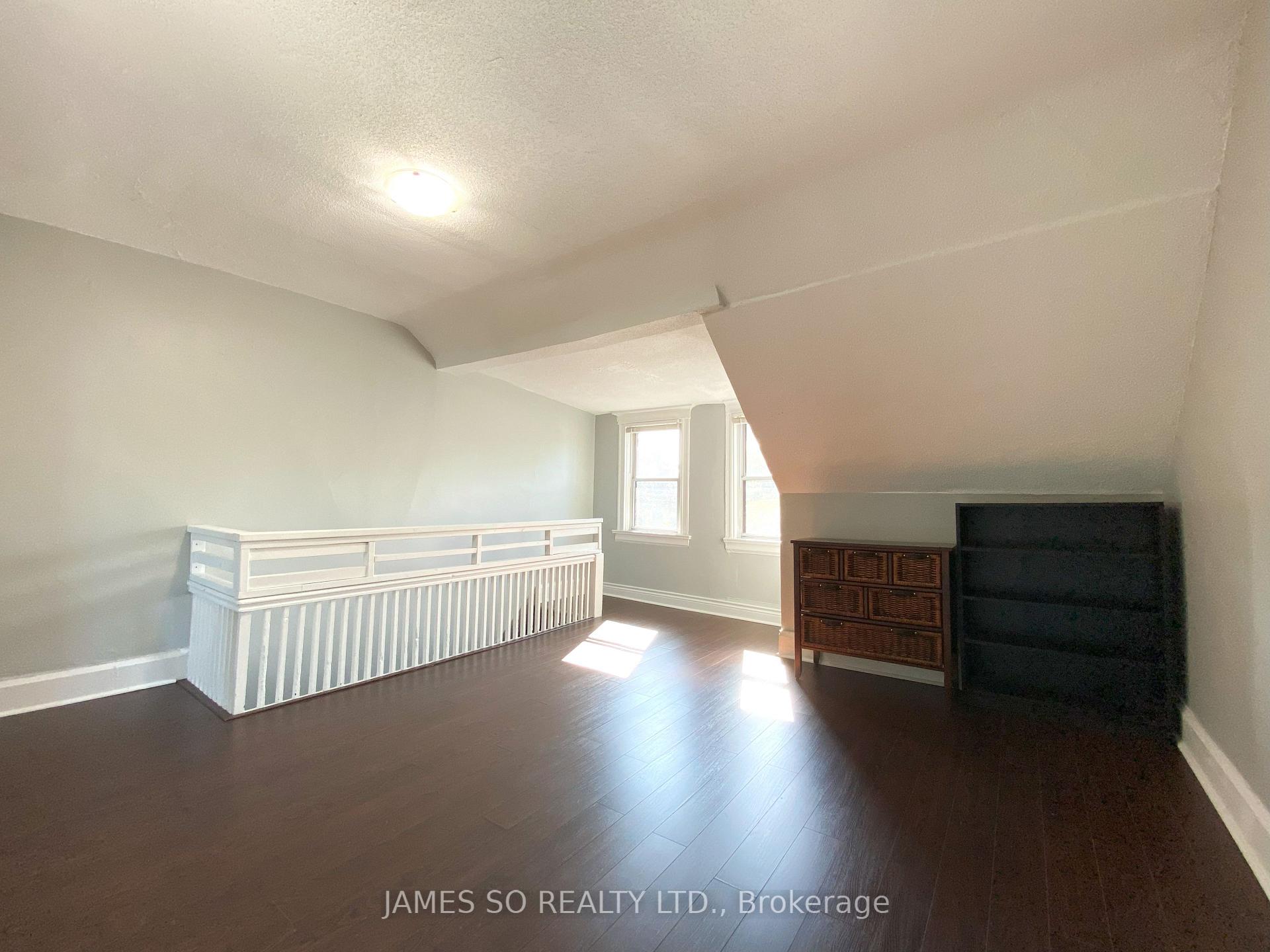 Photo 23 of Unit 2nd + 3rd Fl, 462 Pape Avenue, Toronto, North Riverdale — HOMEH