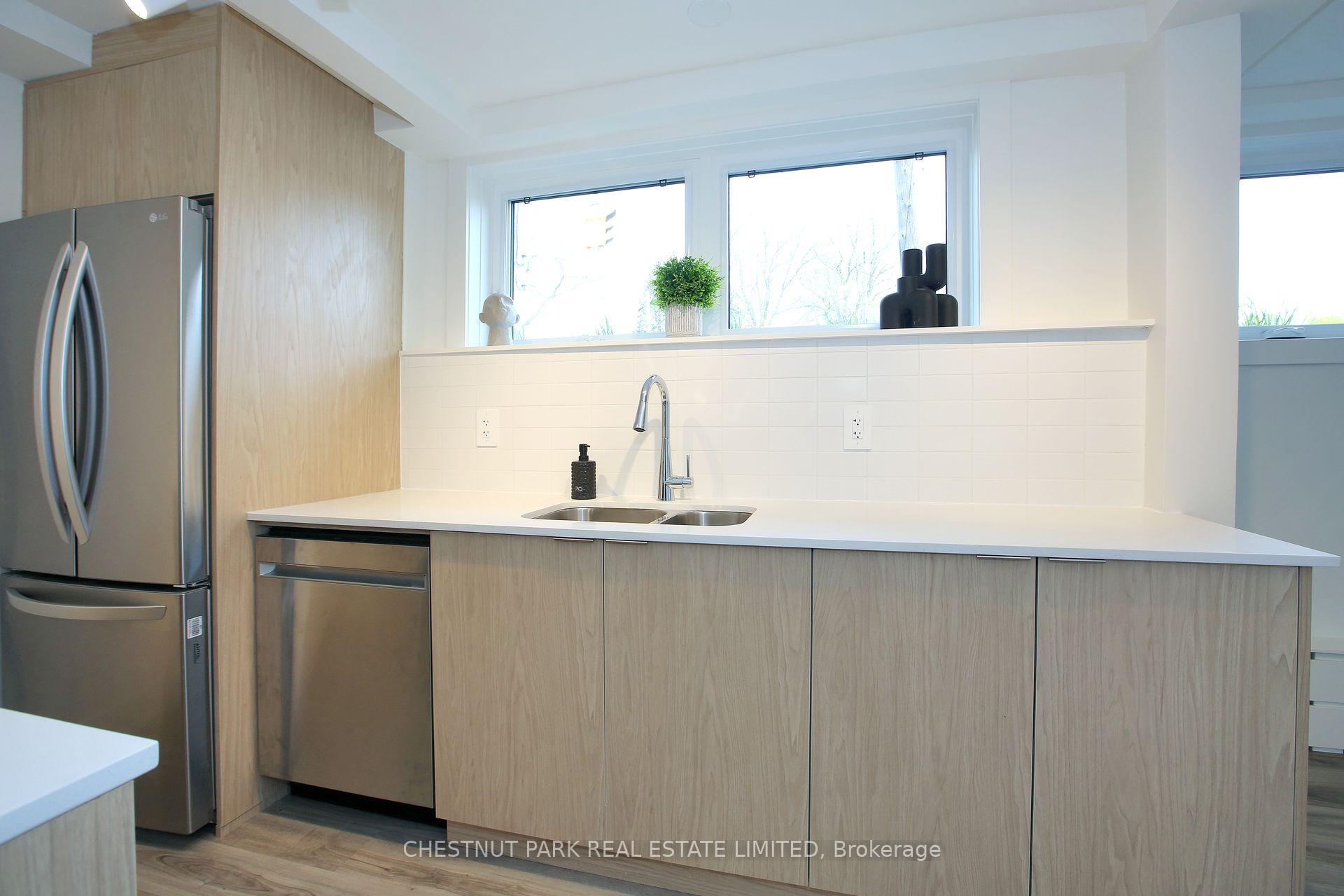 Photo 10 of Unit 1, 1476 Avenue Road, Toronto, Bedford Park-Nortown — HOMEH