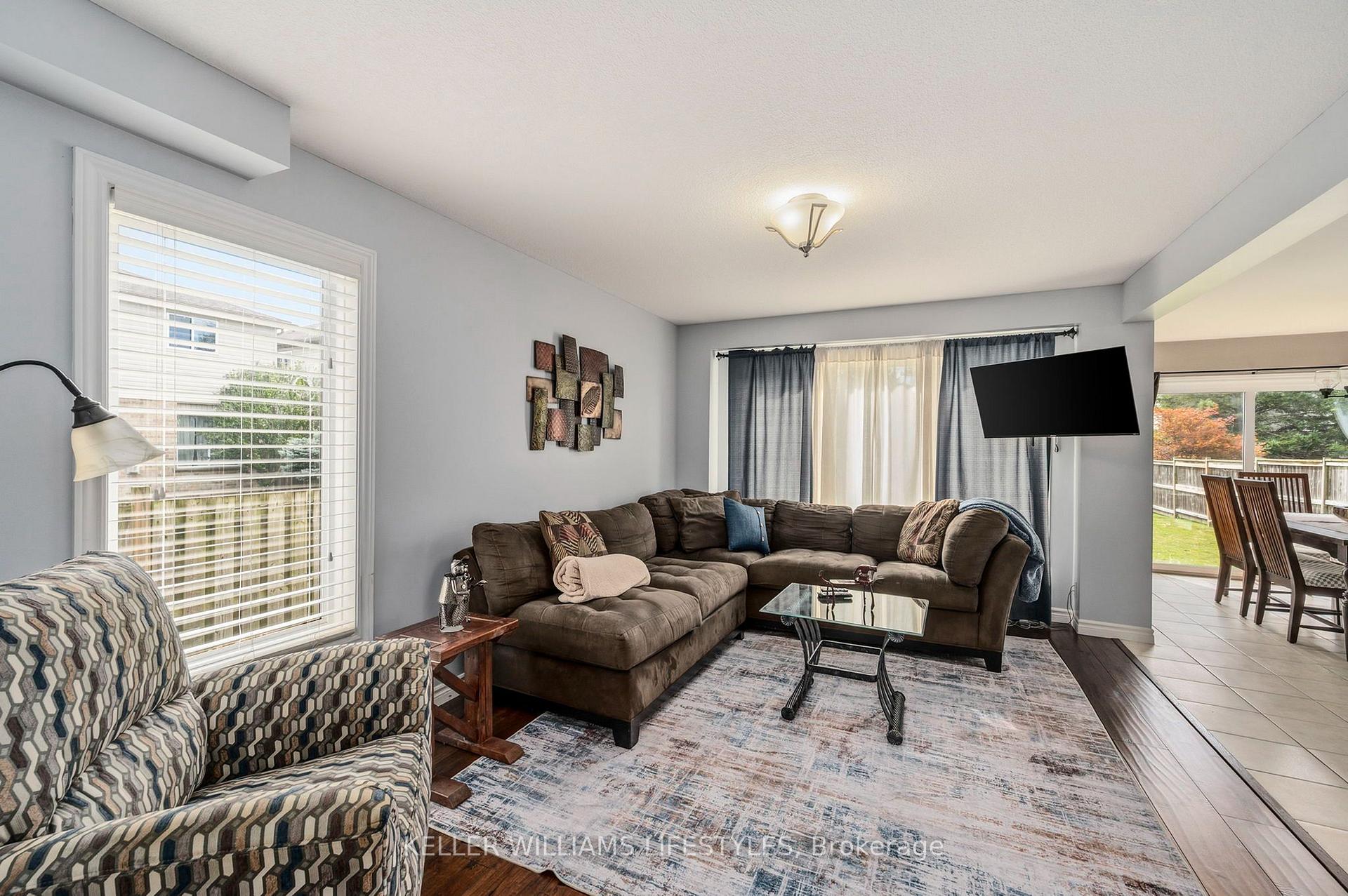 Photo 6 of 1179 Silverfox Drive, London, North S — HOMEH