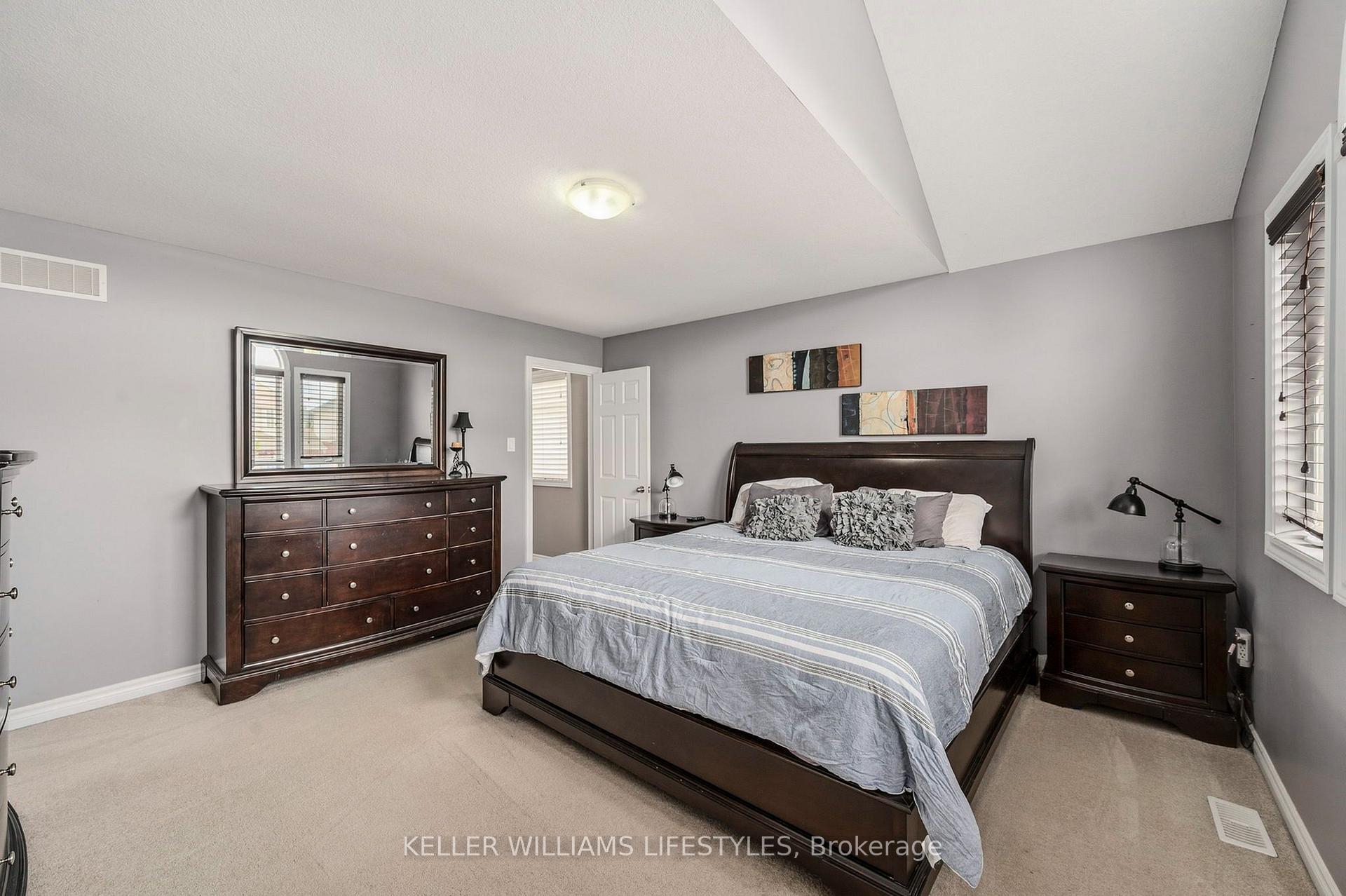 Photo 14 of 1179 Silverfox Drive, London, North S — HOMEH