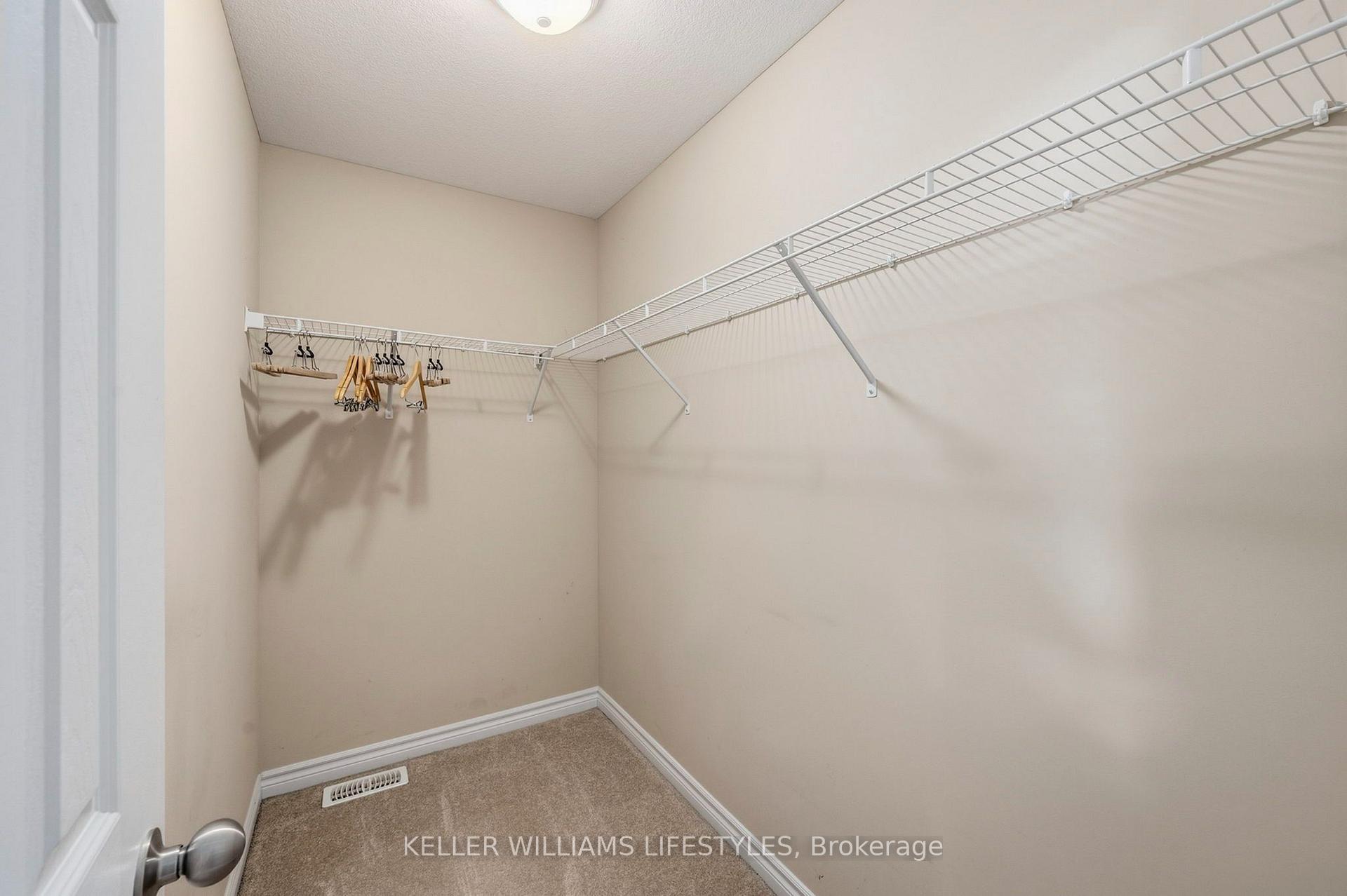 Photo 16 of 1179 Silverfox Drive, London, North S — HOMEH